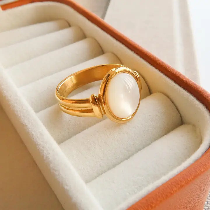 Jade Shell Stone Ring