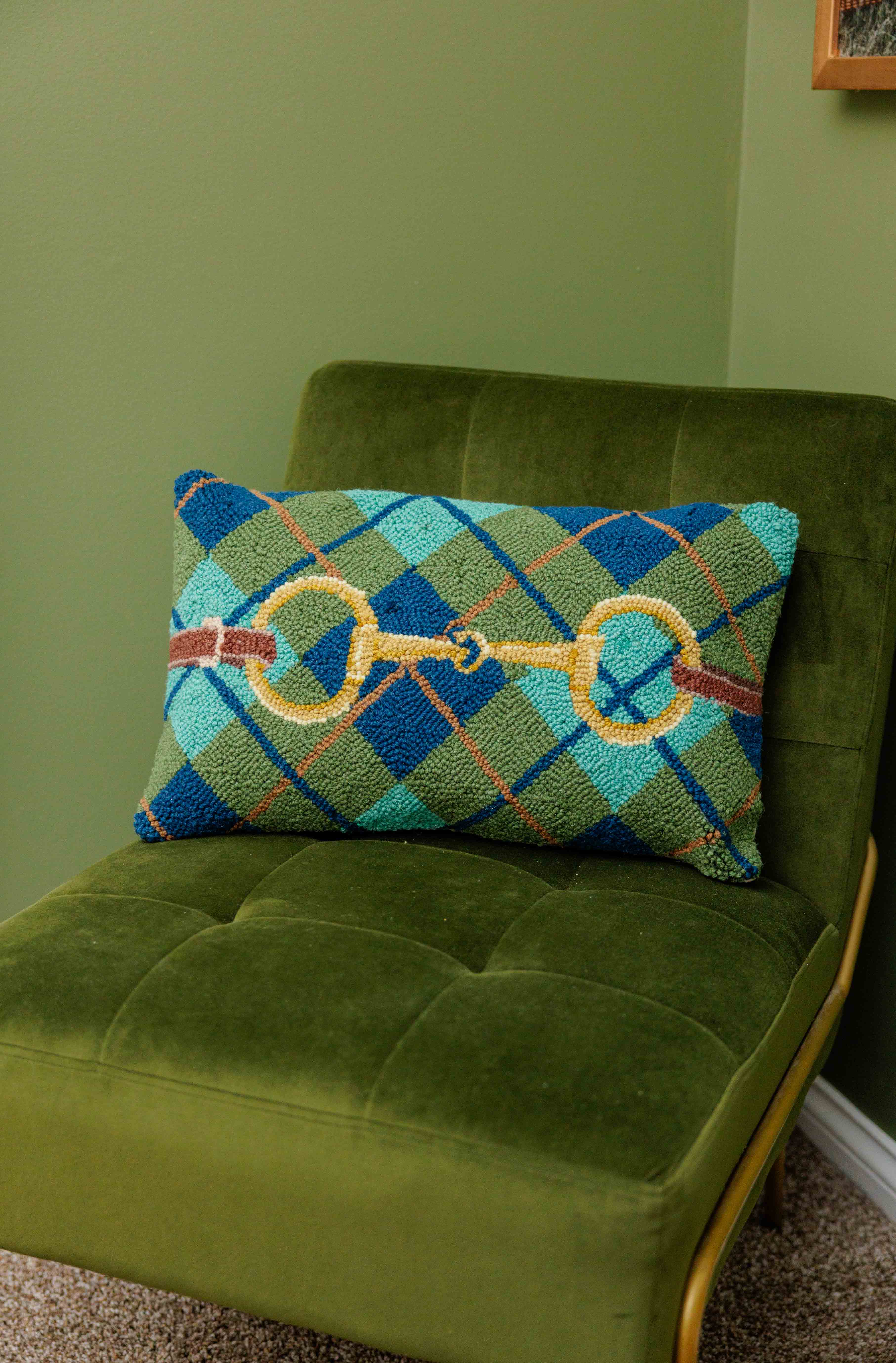 Gingham Buckle Hook Pillow