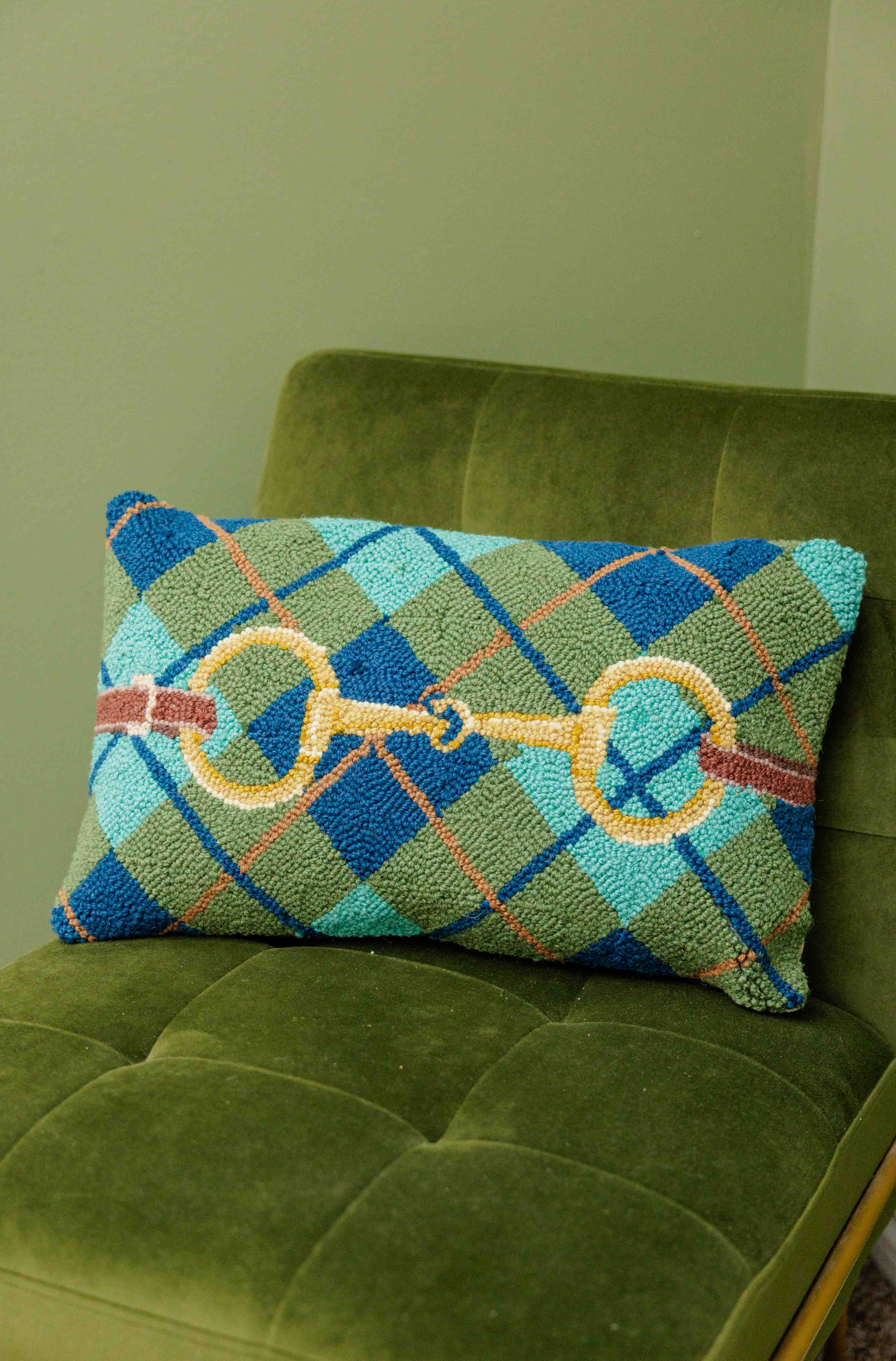 Gingham Buckle Hook Pillow