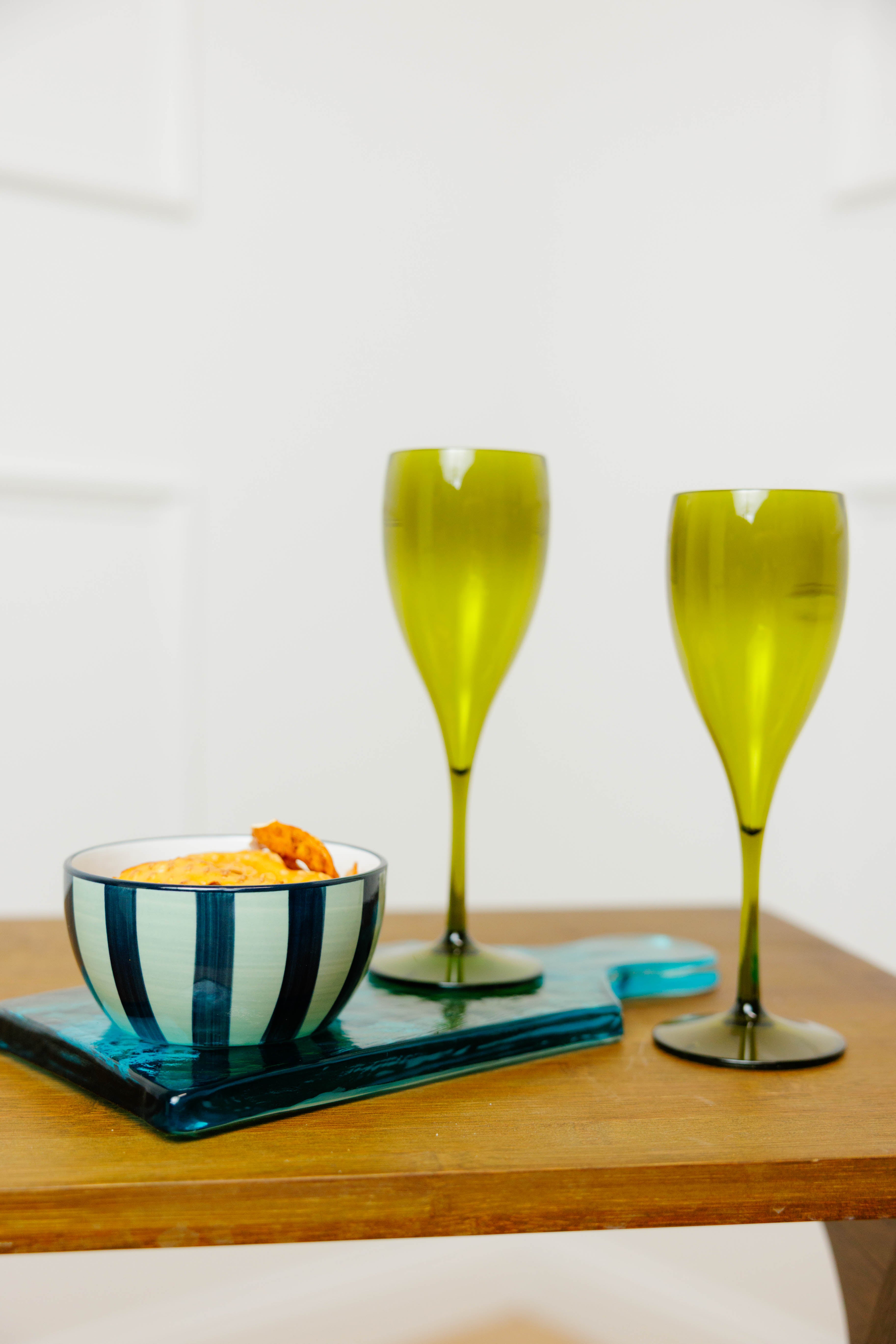 Henry Champagne Glass Set