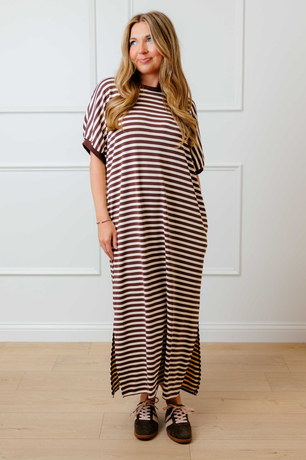 Striped Short Sleeve Midi Dress