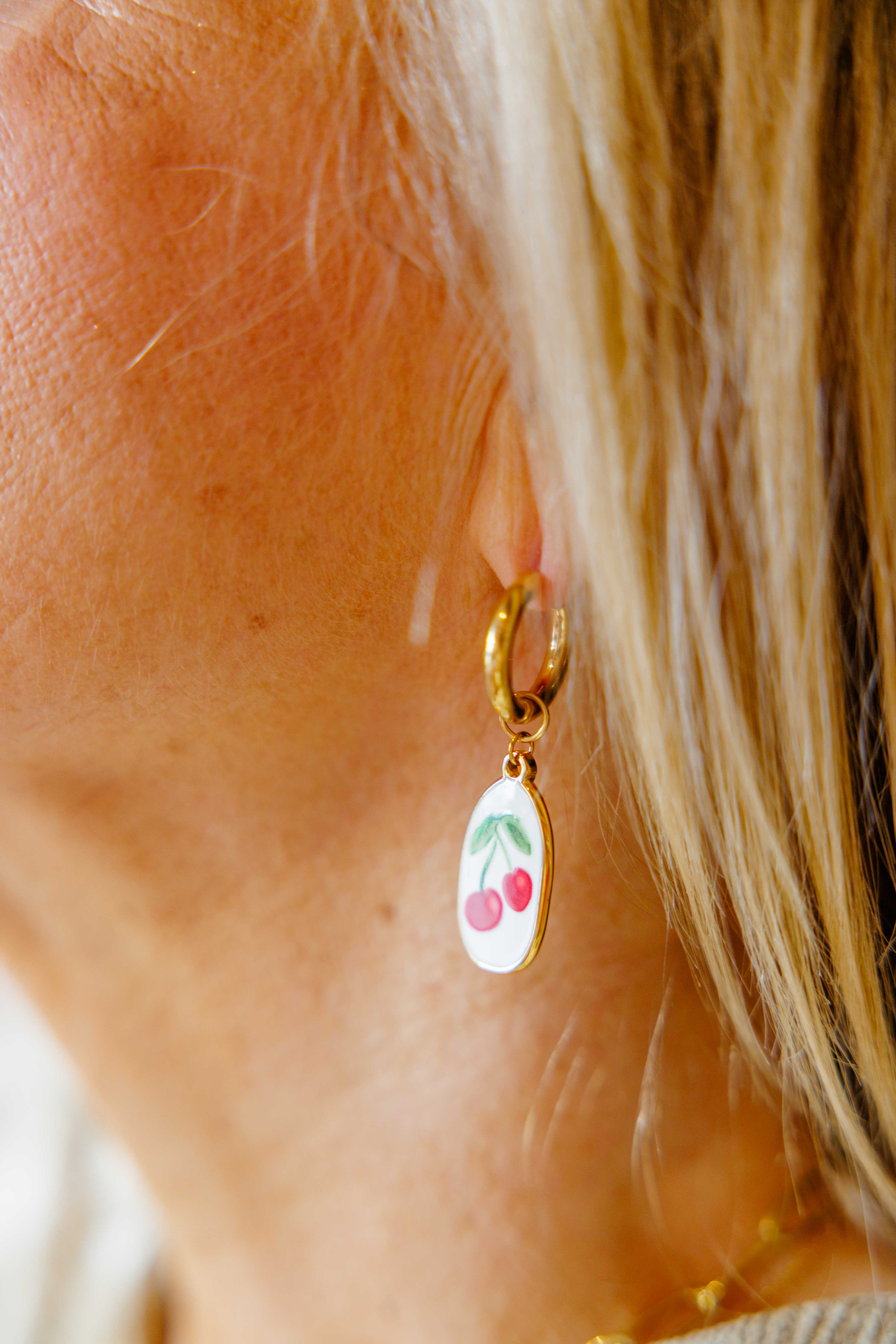 Larmes Cherry Earrings