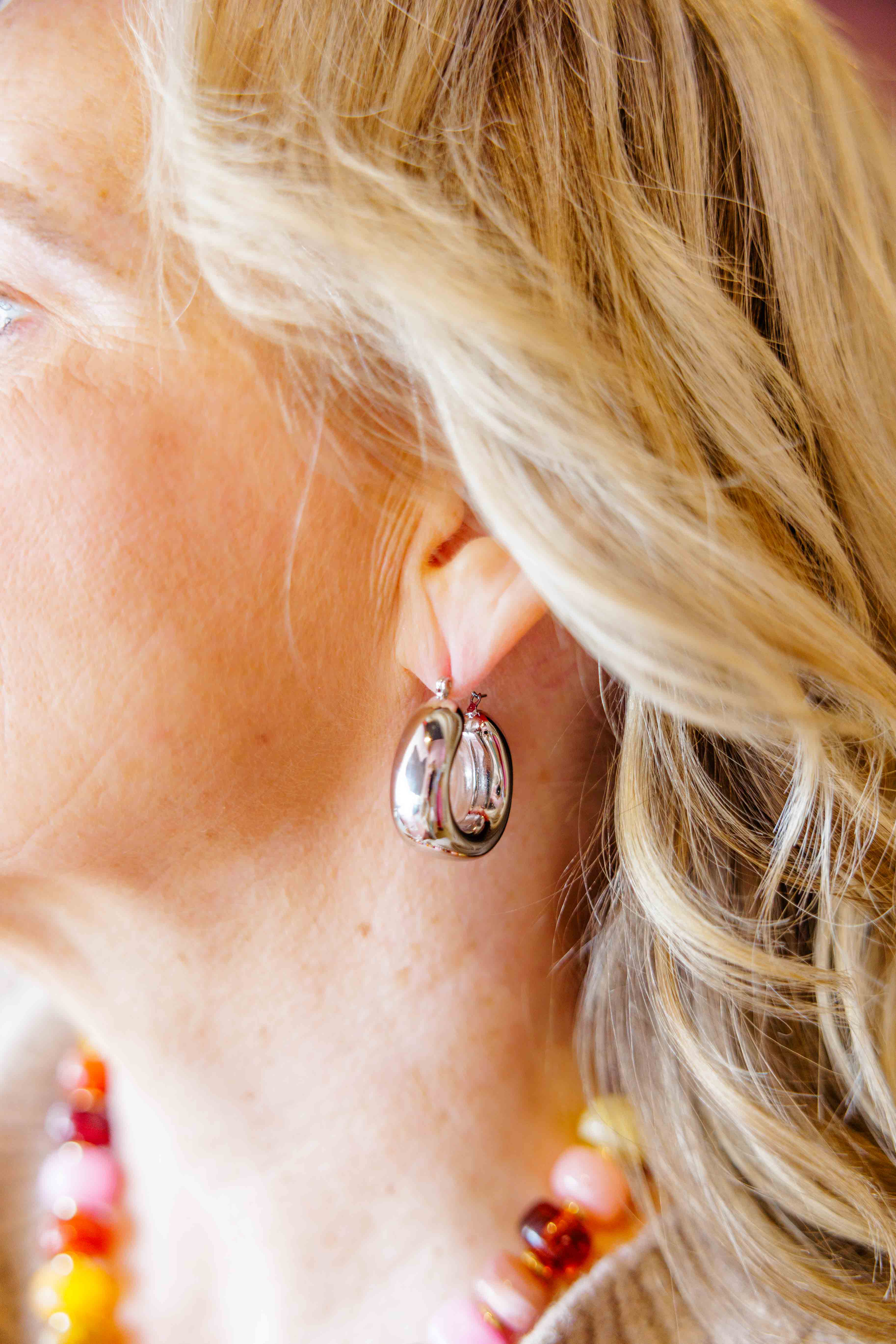 Hunter U-Shape Earring