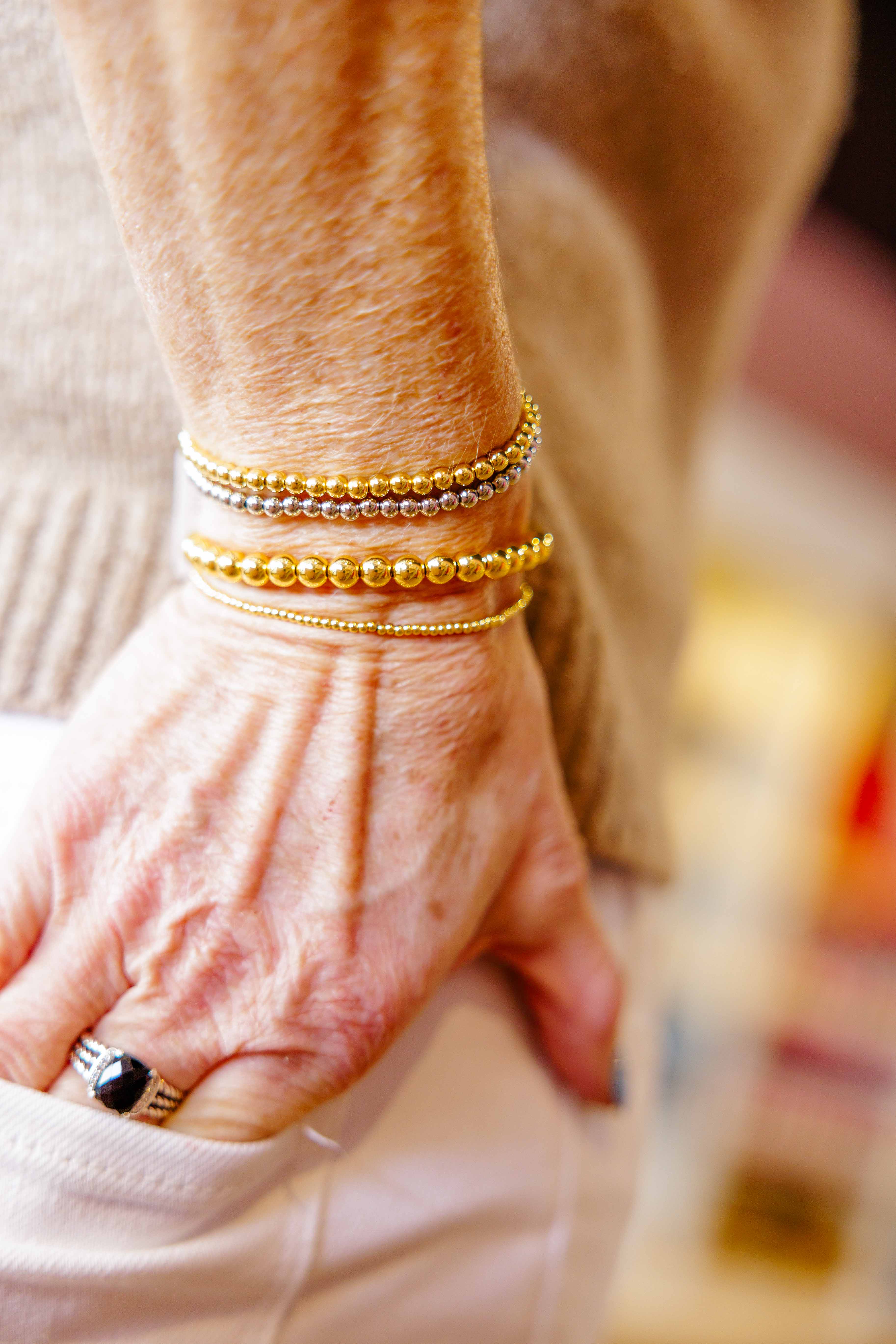 2mm Gold Stretch Bracelet