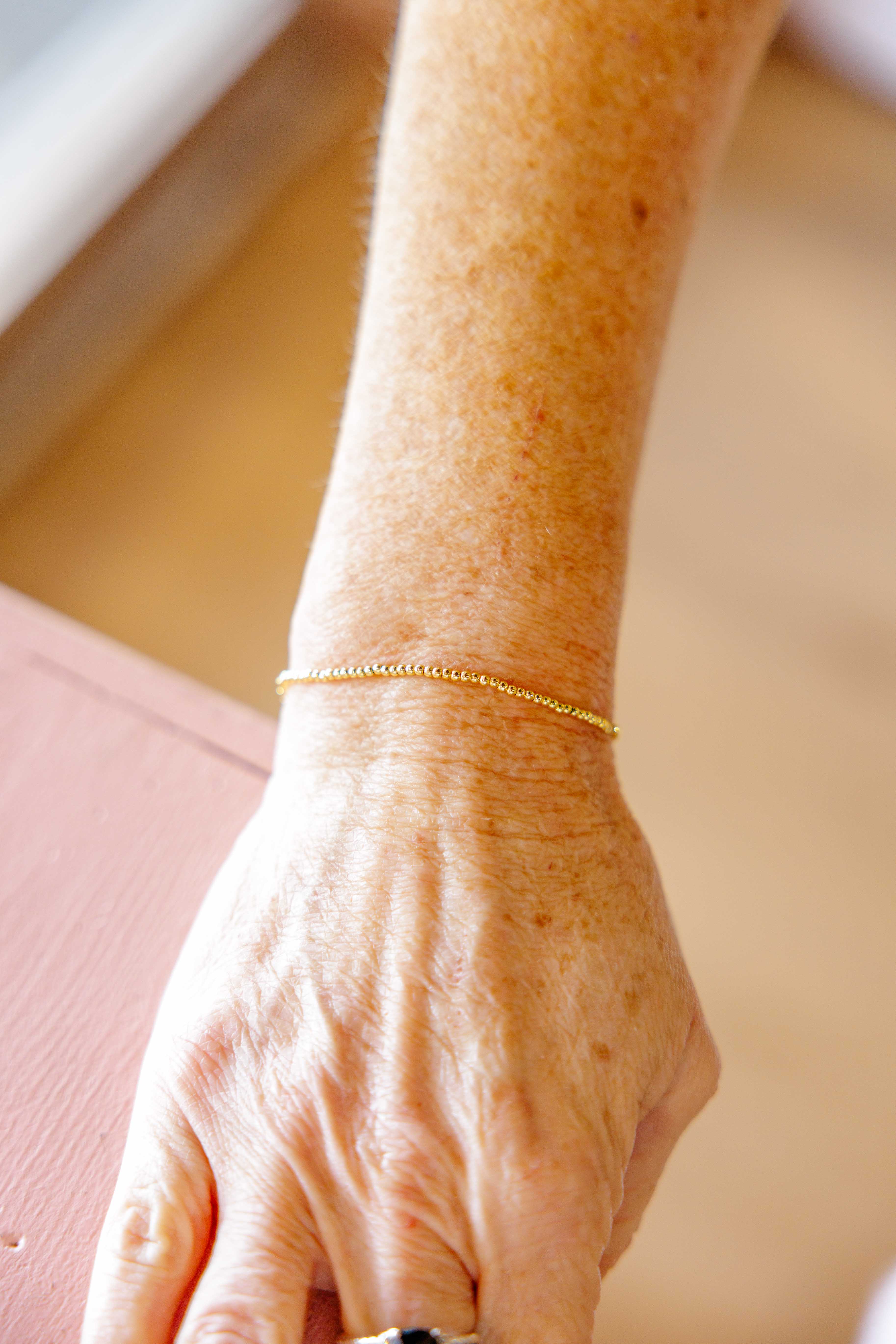 2mm Gold Stretch Bracelet