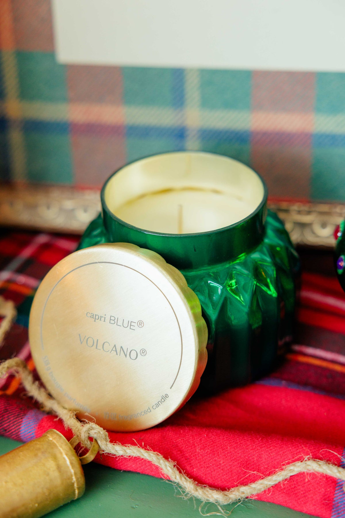 Volcano Gem 19 oz Signature Candle