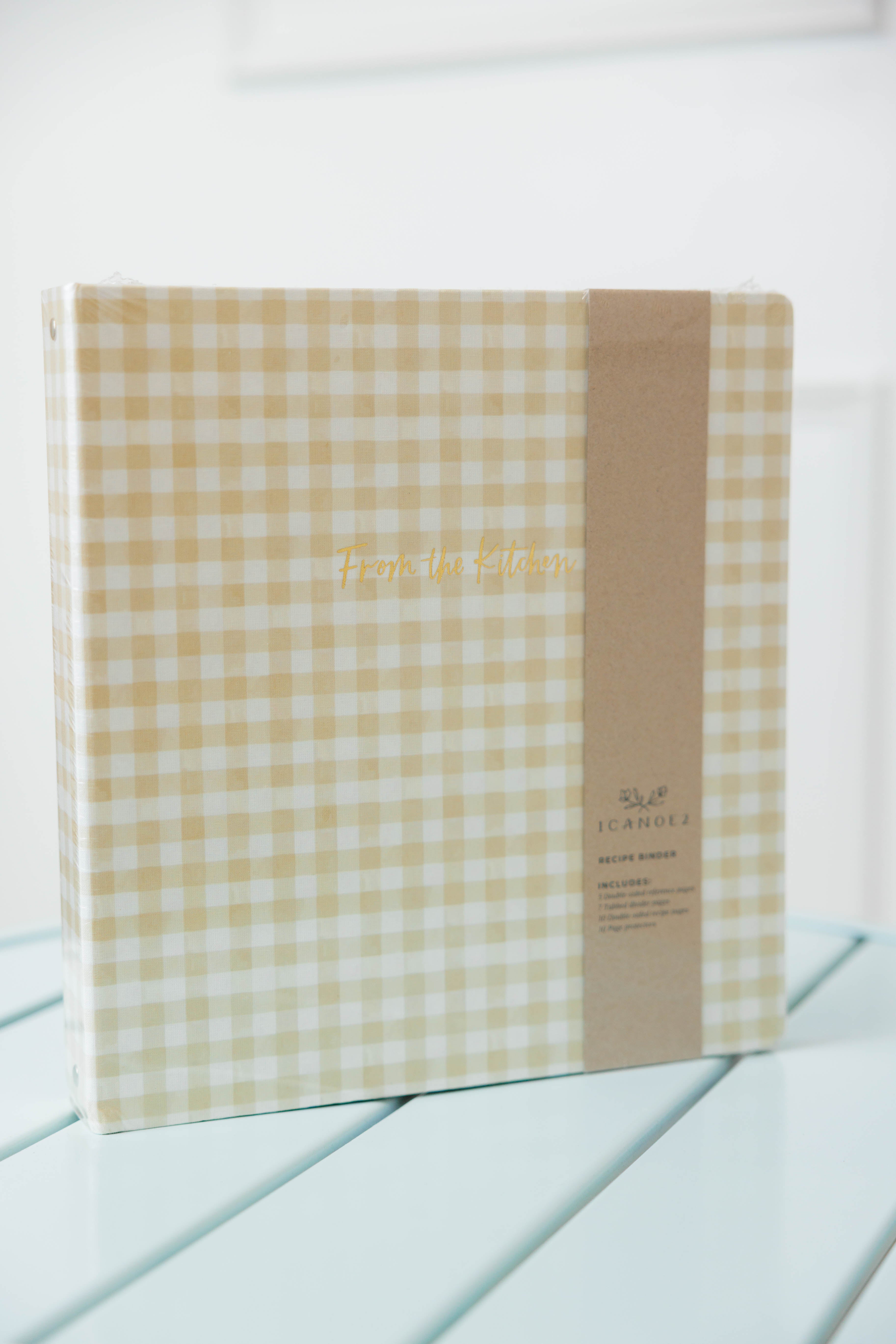 Beige Gingham Large Recipe Binder