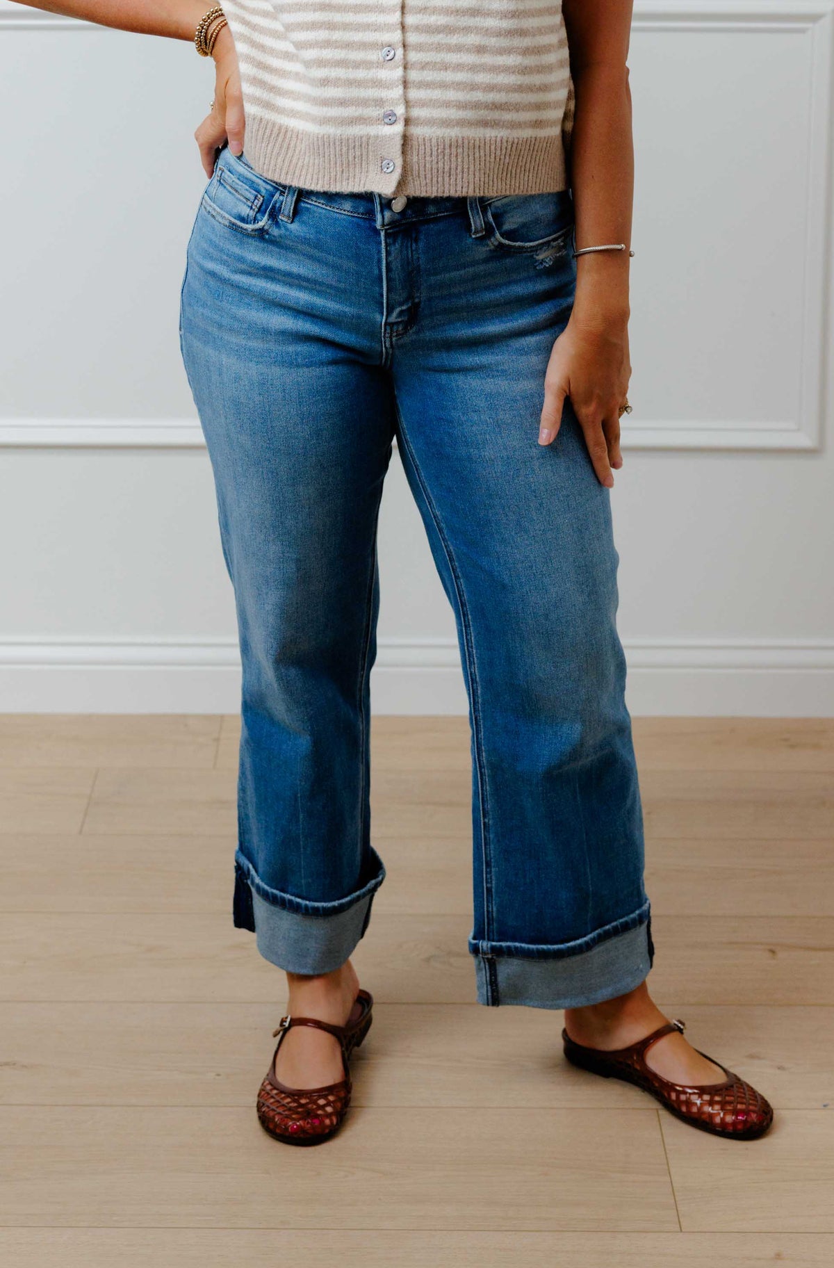 Meryl Mid Rise Cuff Jean
