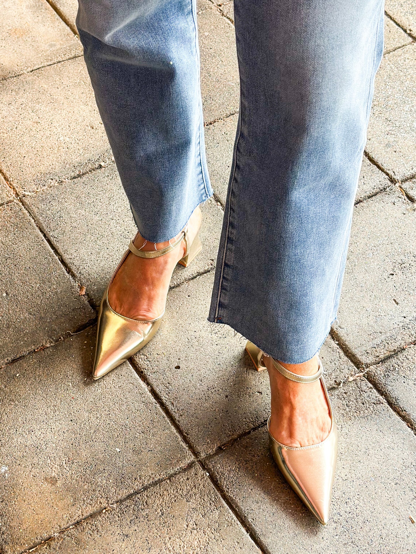 Gold Chunky Pointed Heel