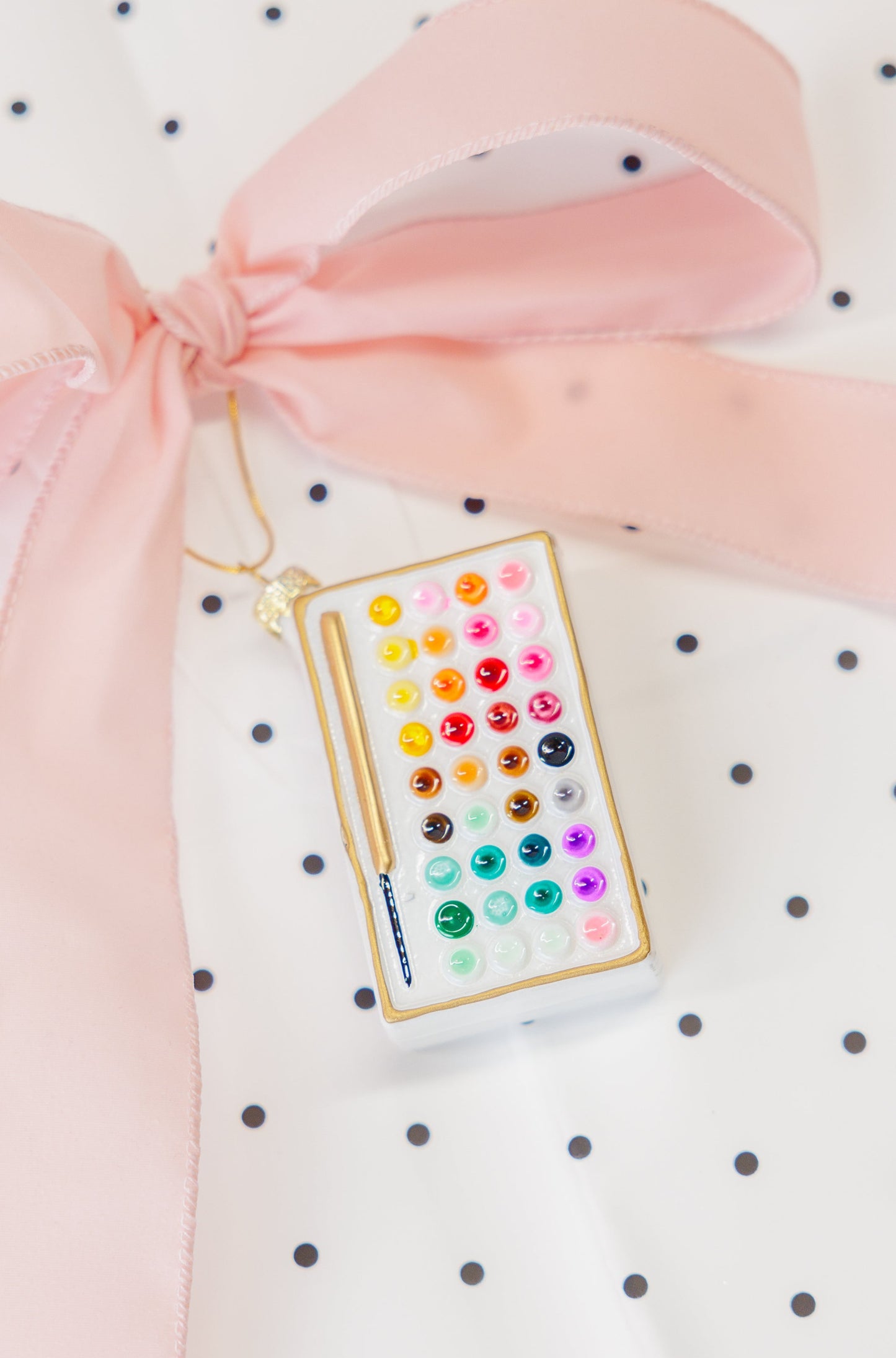 Watercolor Set Ornament
