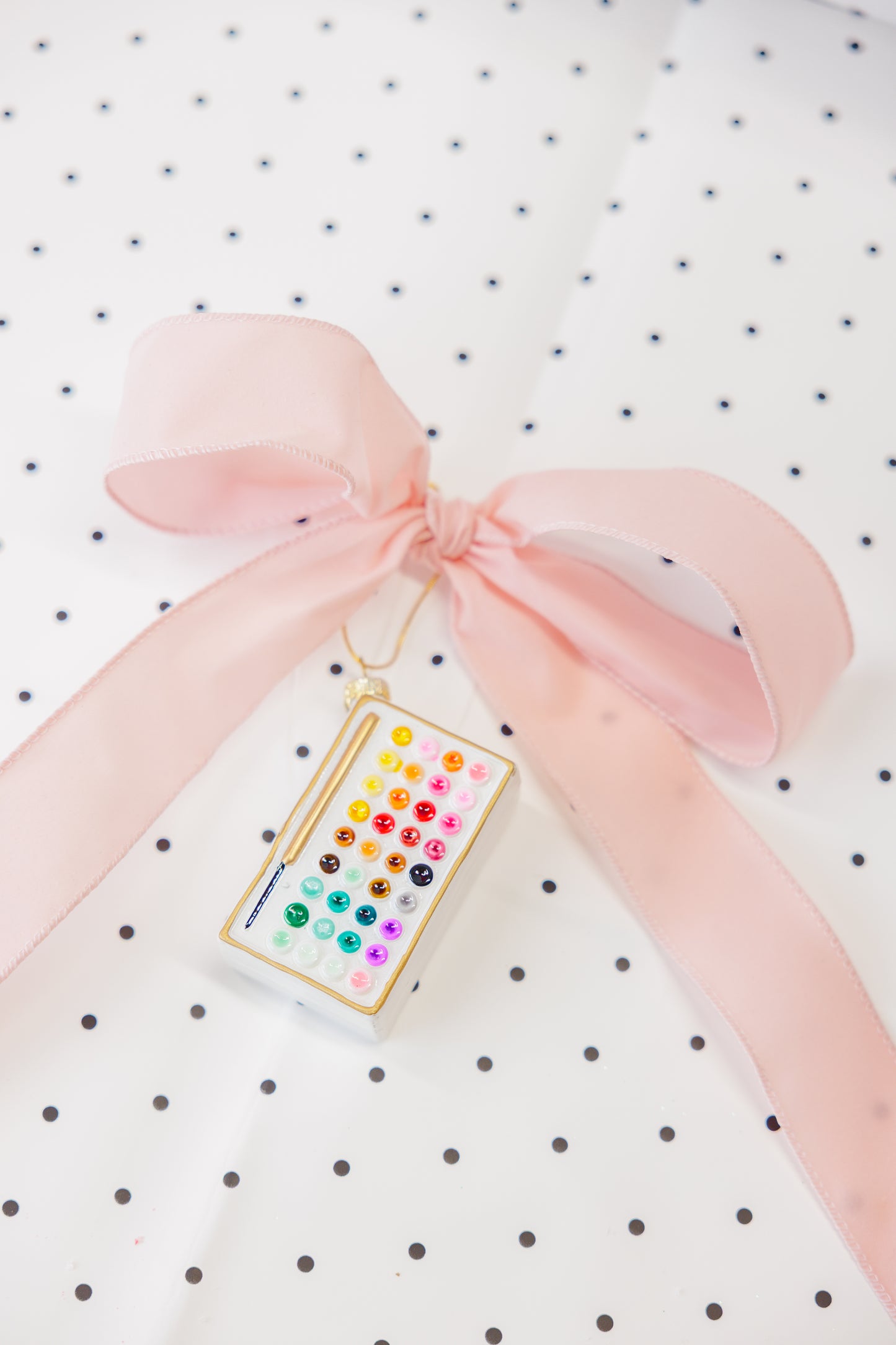 Watercolor Set Ornament