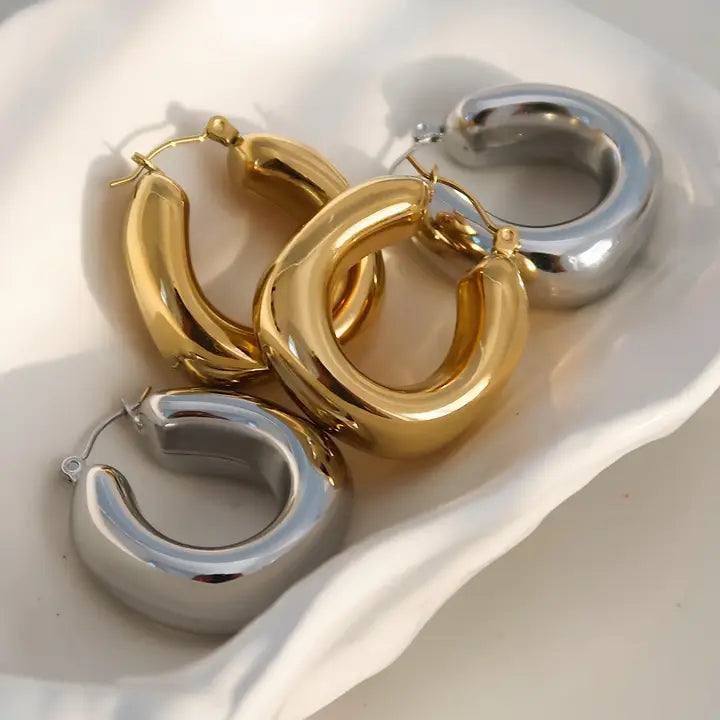 Hunter U-Shape Earring