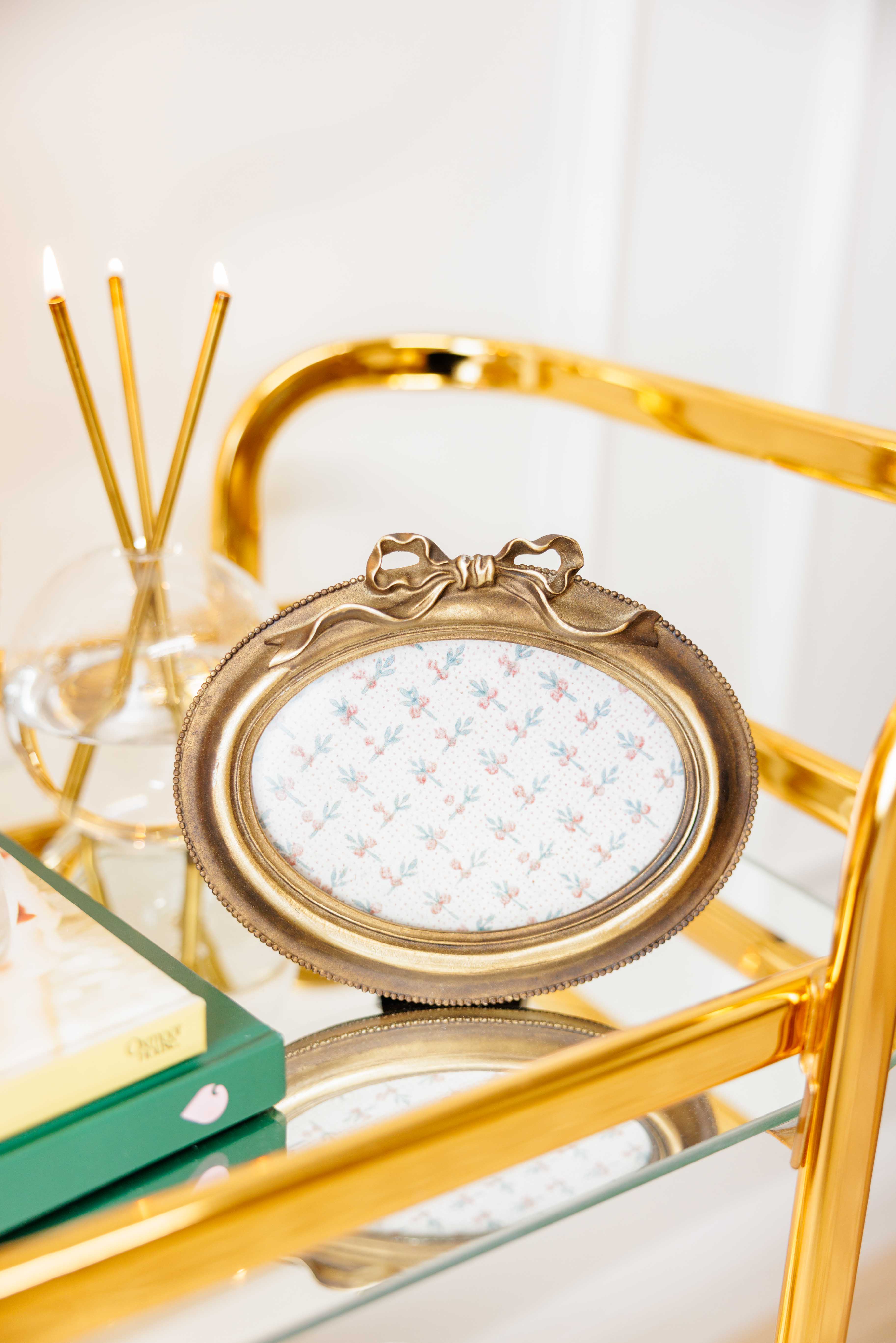Bow Photo Frame
