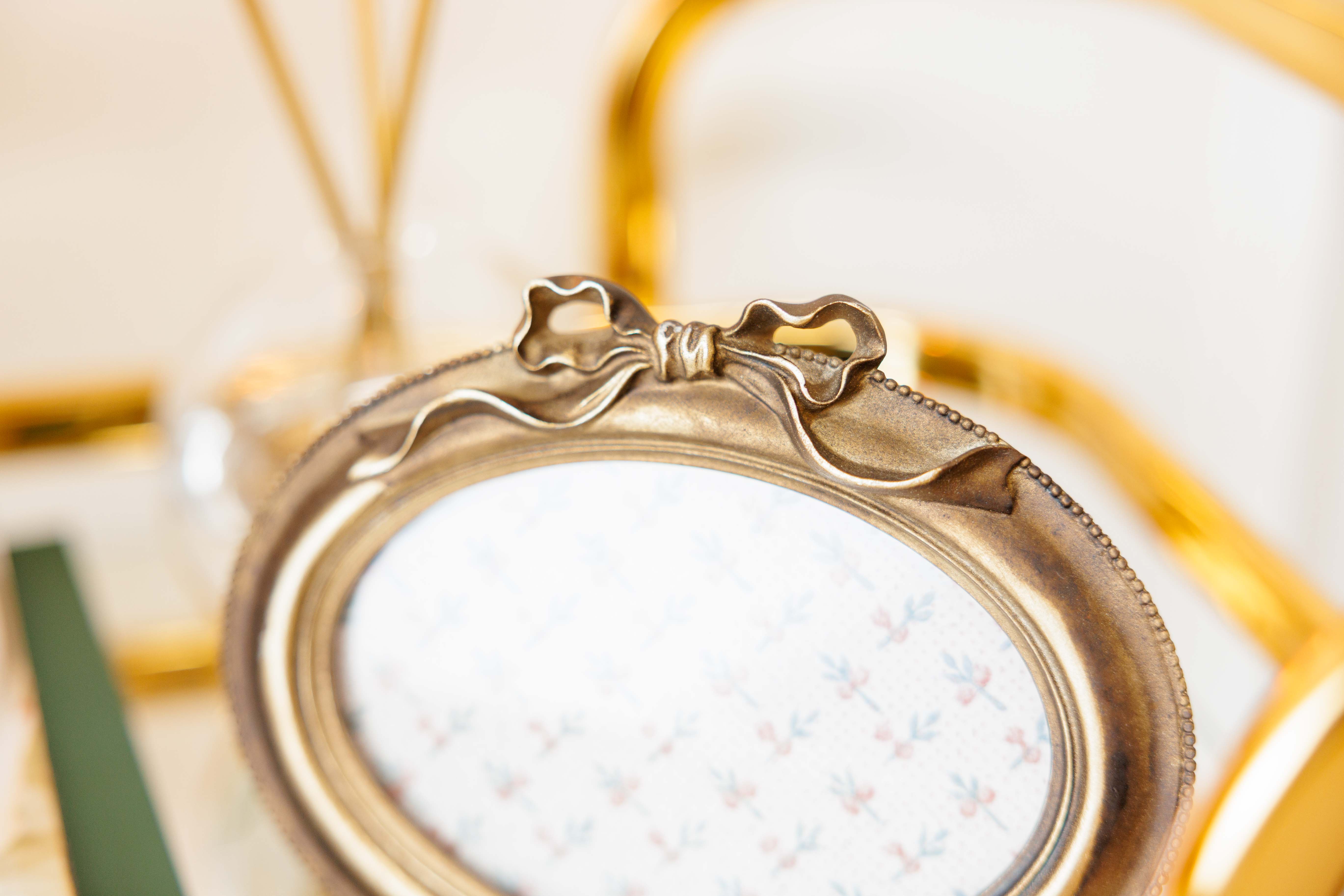 Bow Photo Frame