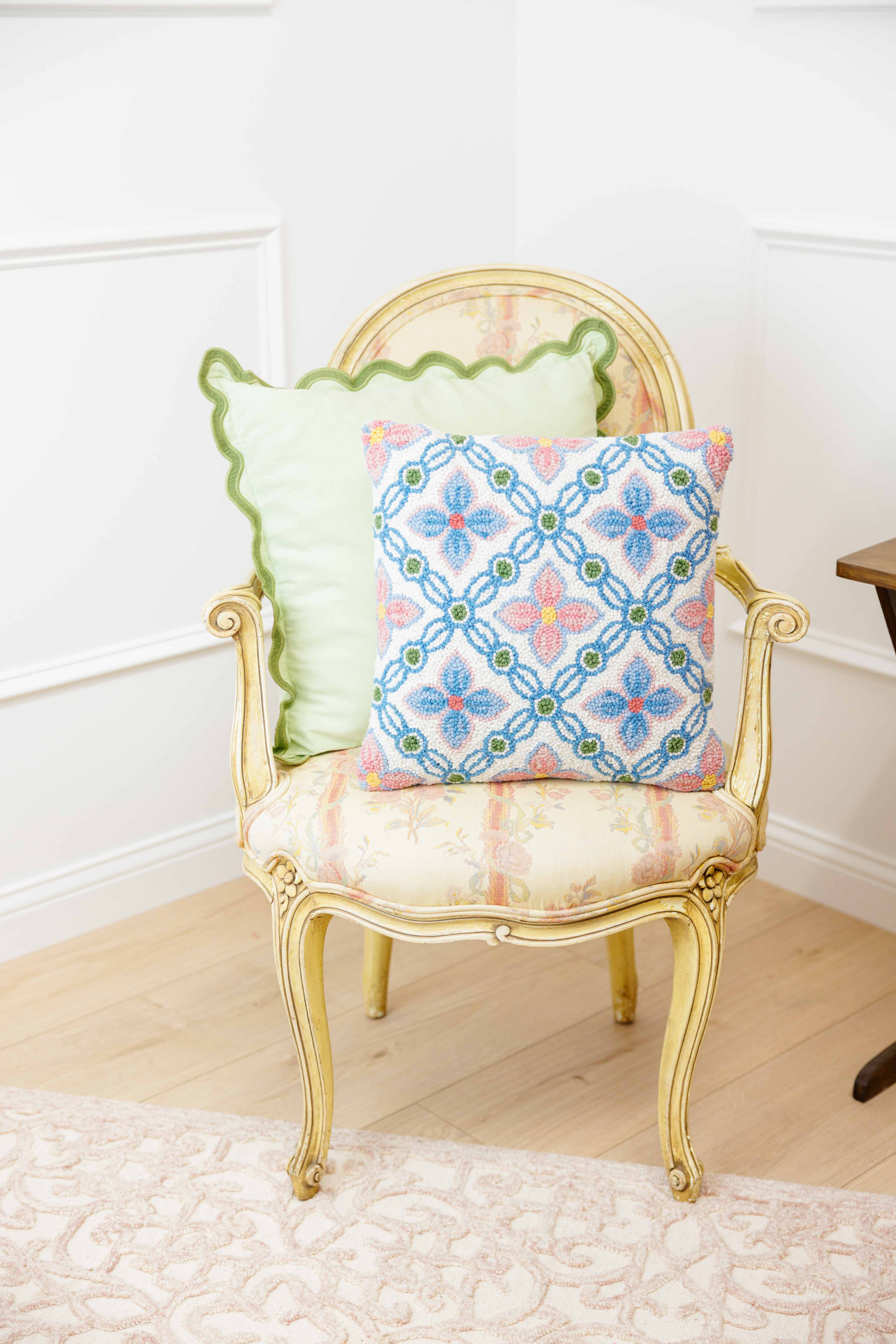 Vintage Floral Tile Hook Pillow