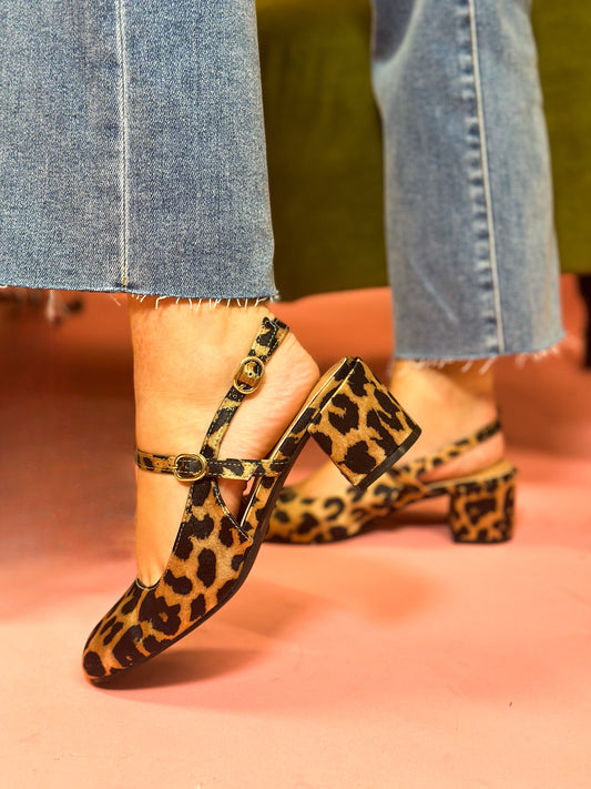 Leopard Closed Toe Heel