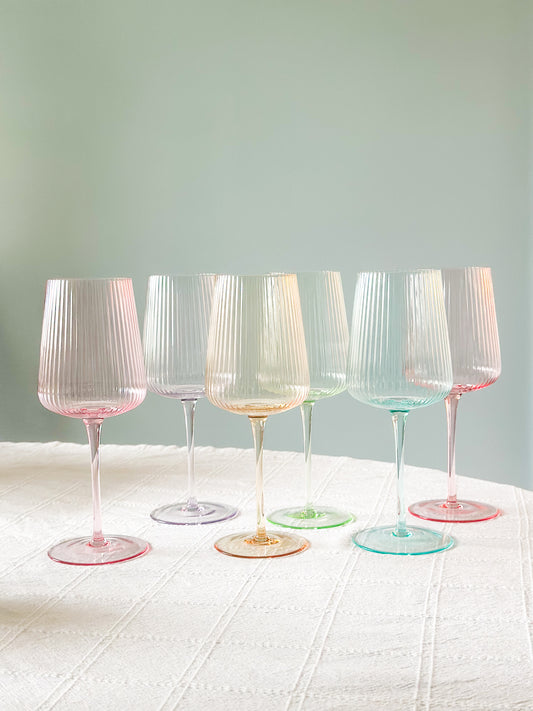 Pastel Ripple Wine Glass Set
