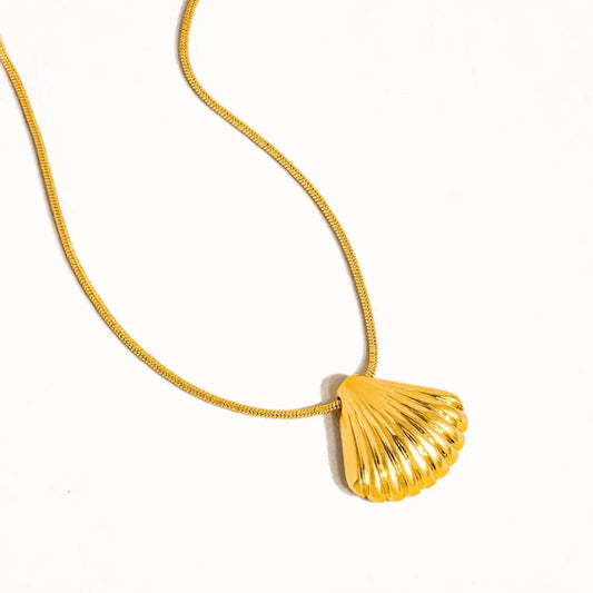 Cosmic 18K Shell Necklace
