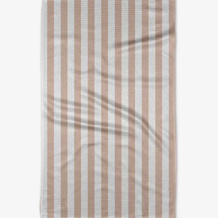 Yvonne Stripe Geometry Towel