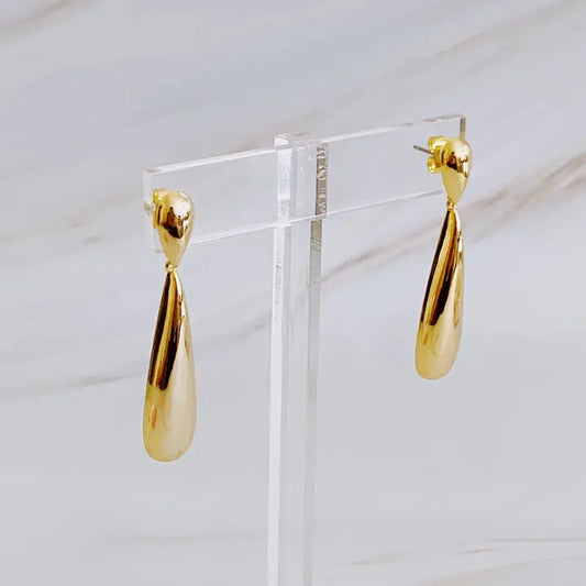 Gold Object Tier Earring