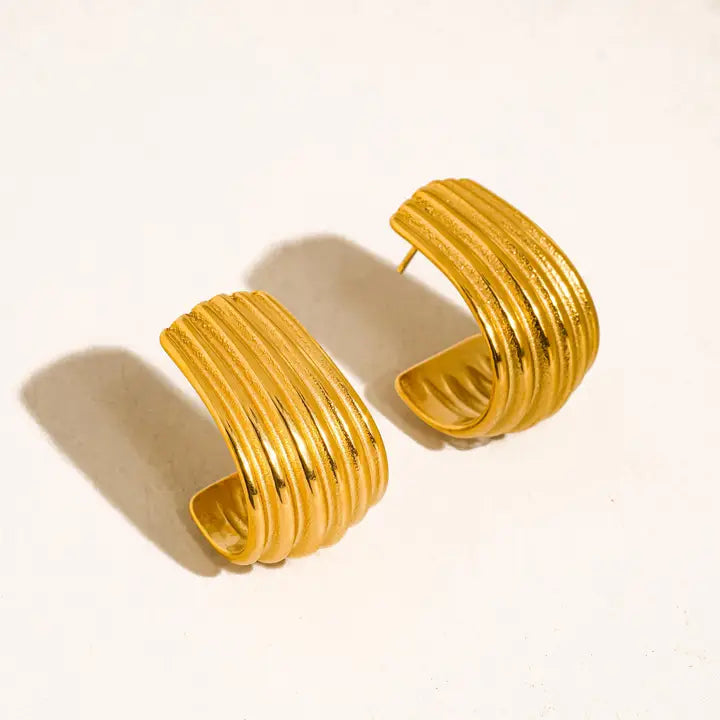 Jovie 18K Gold Ribbed Earrings