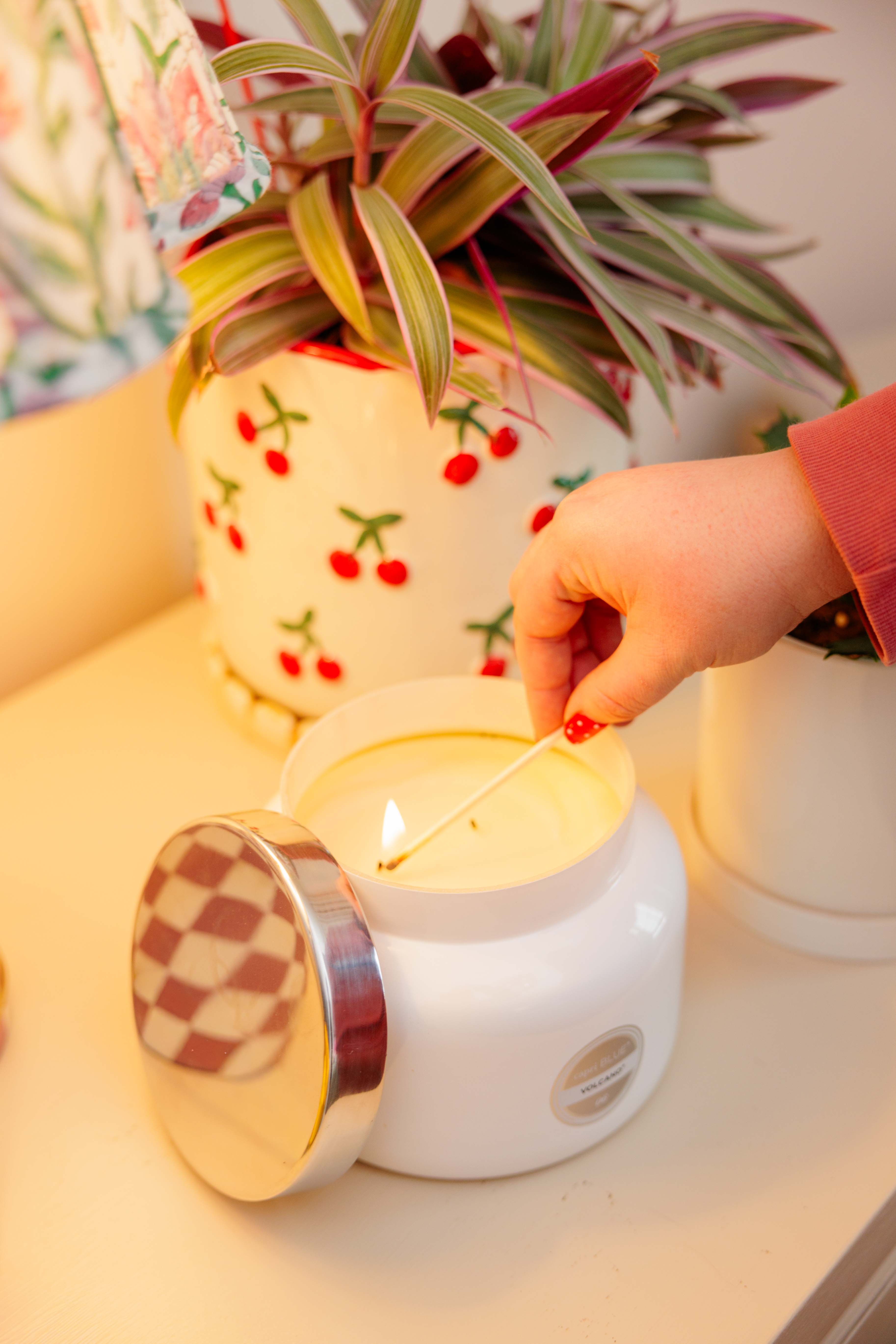Volcano Signature Jumbo Candle