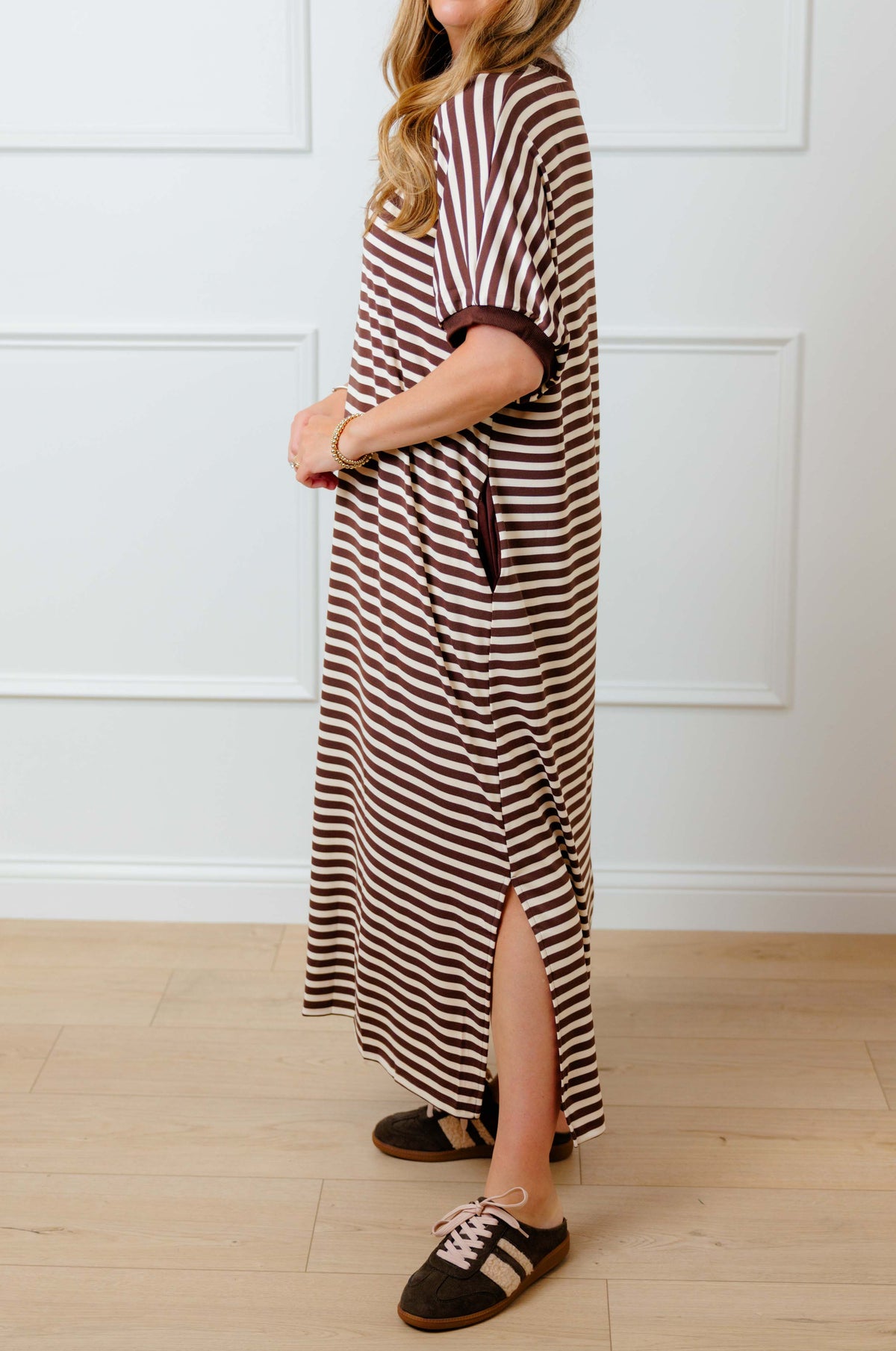 Striped Short Sleeve Midi Dress