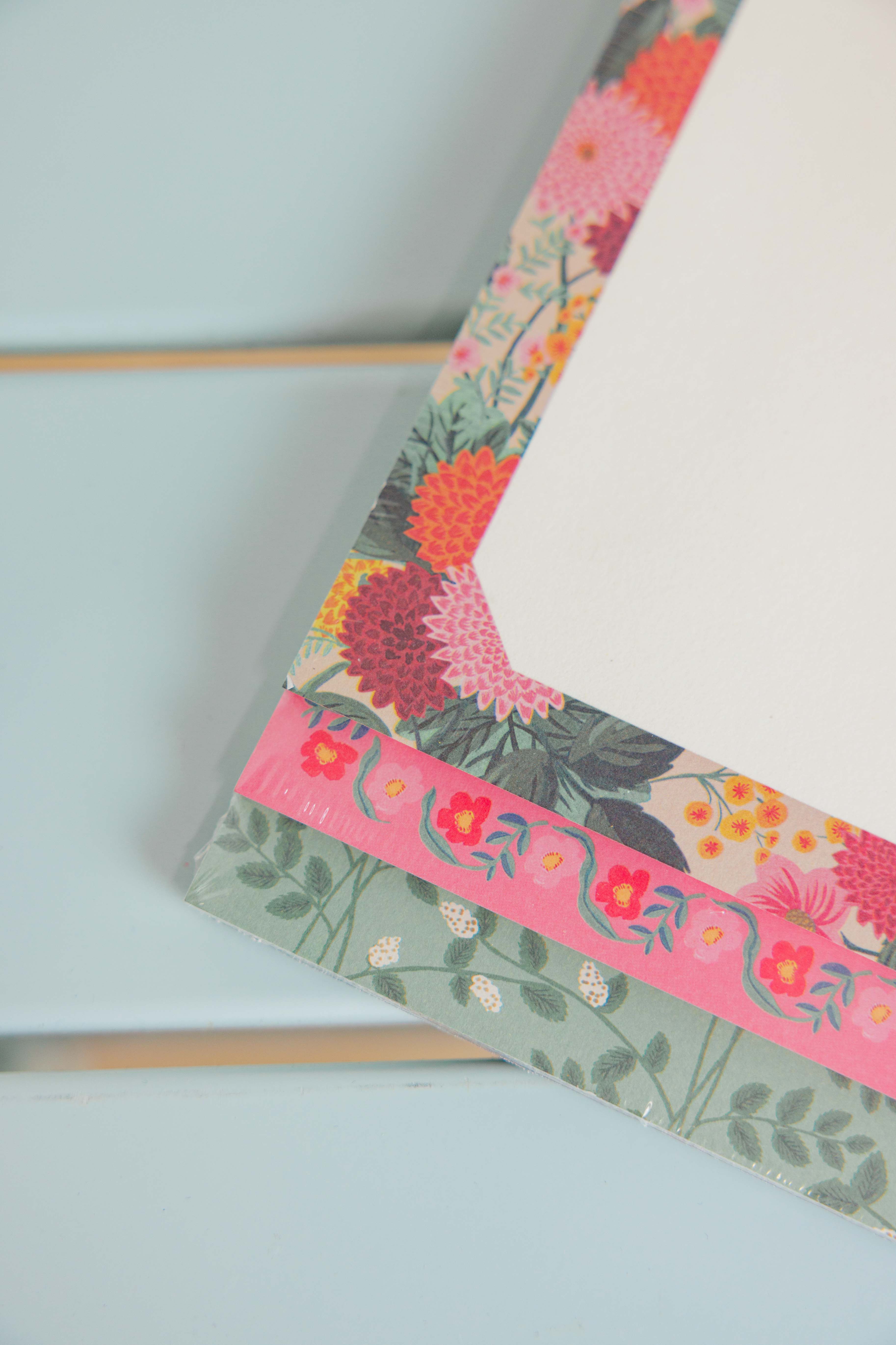 Dahlia Tiered Notepad