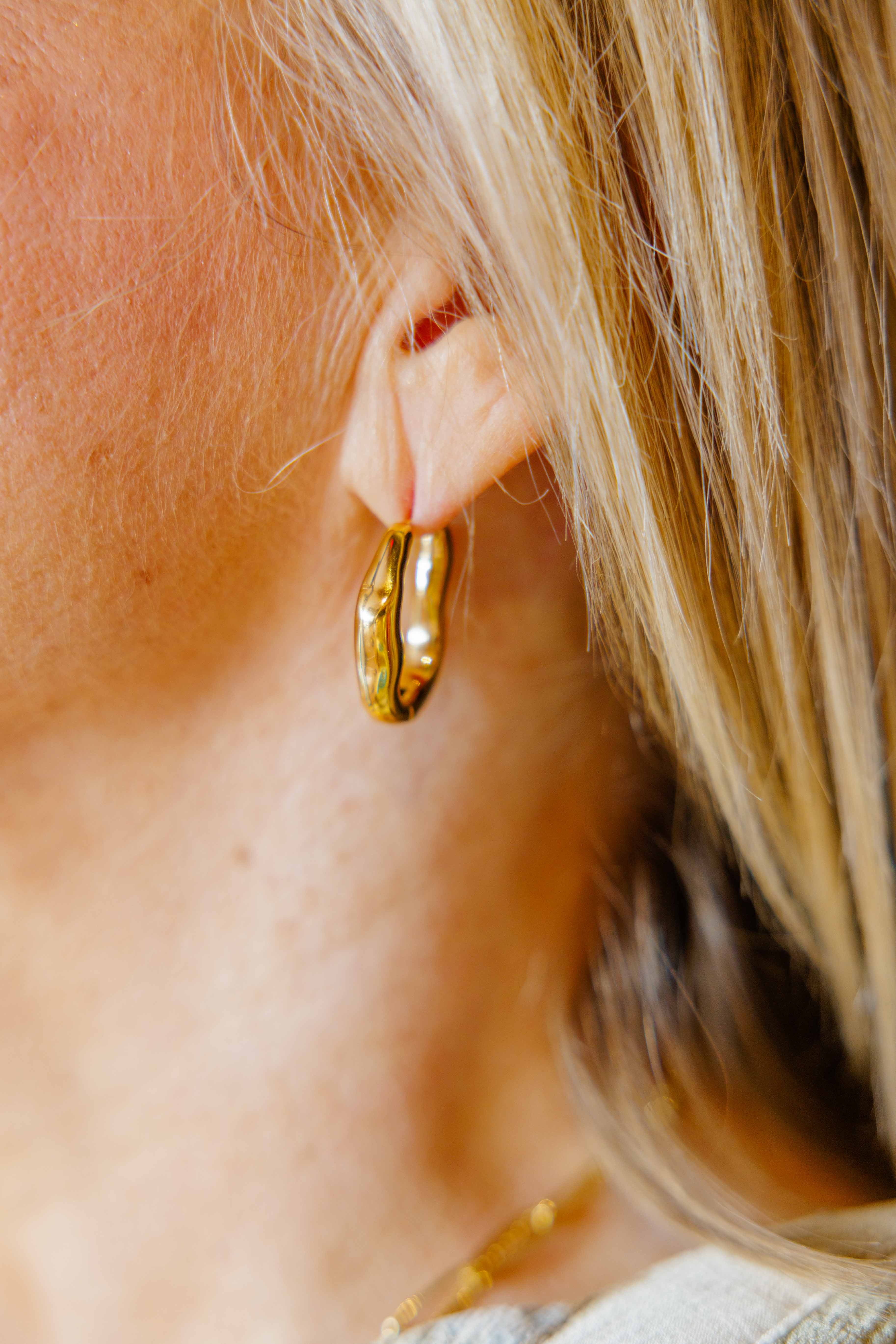 Darcy Oval Hoop Earring