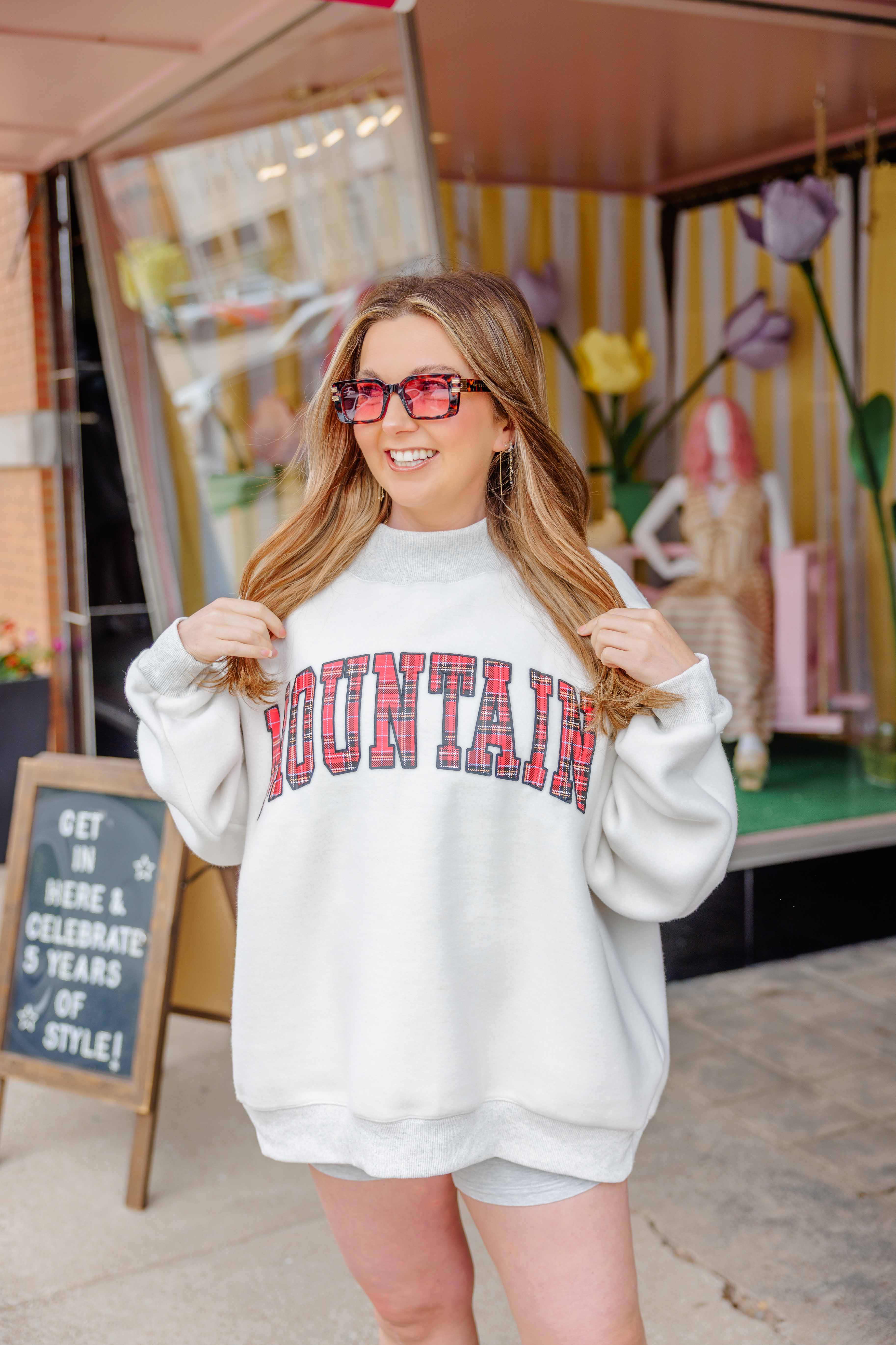 Lake Mountain Revesible Mockneck Sweatshirt