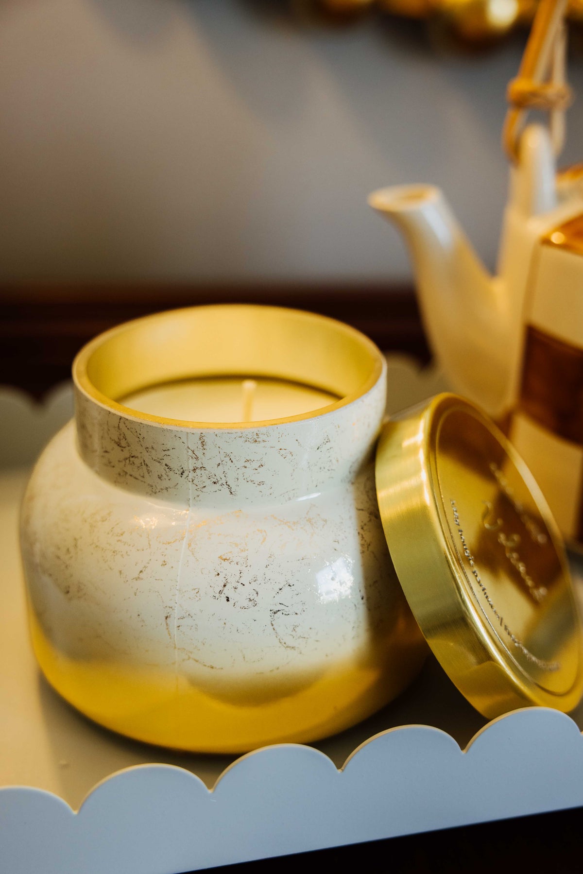 Volcano Glimmer Signature Candle
