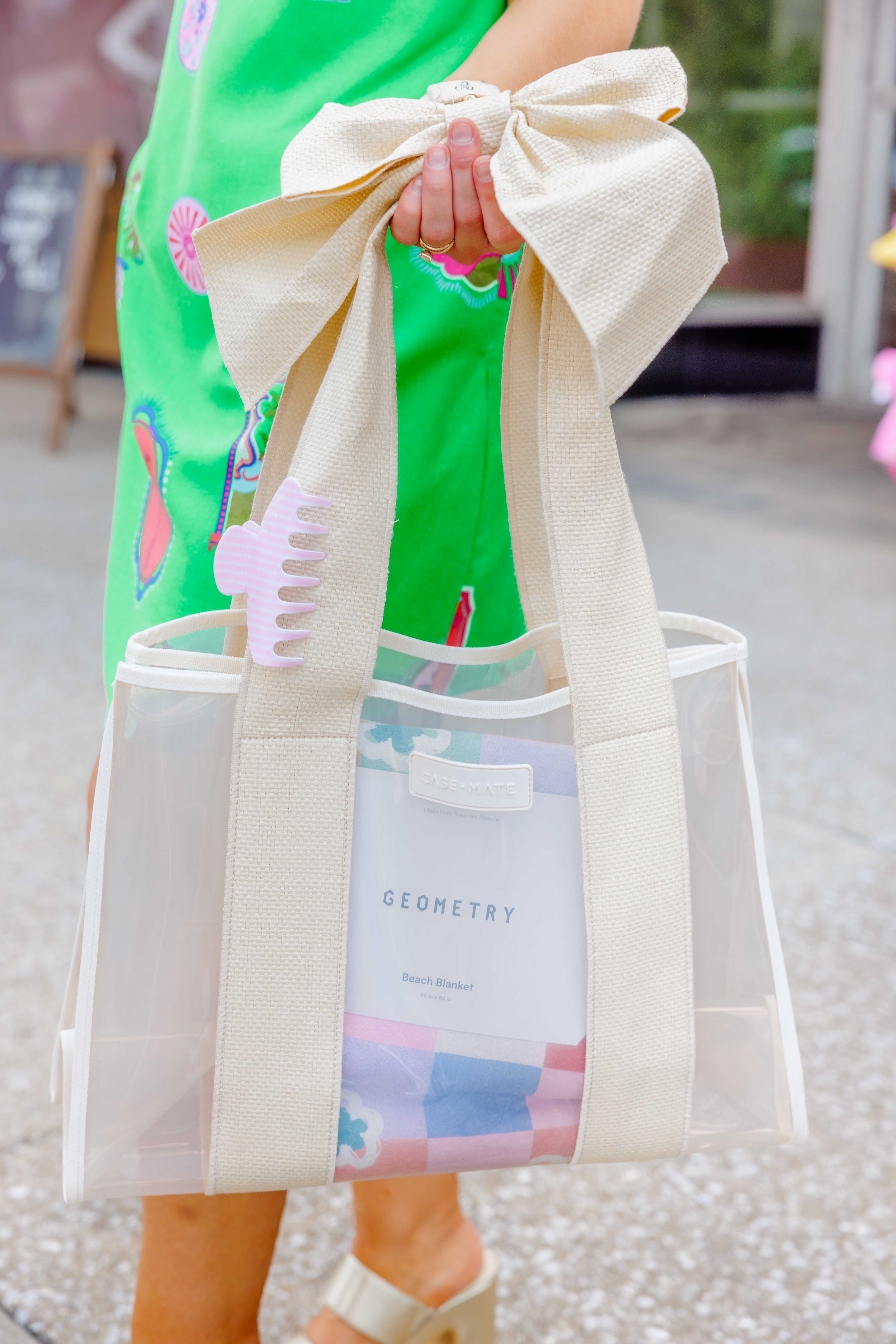 Ecru Raffia Bow Jelly Tote Bag