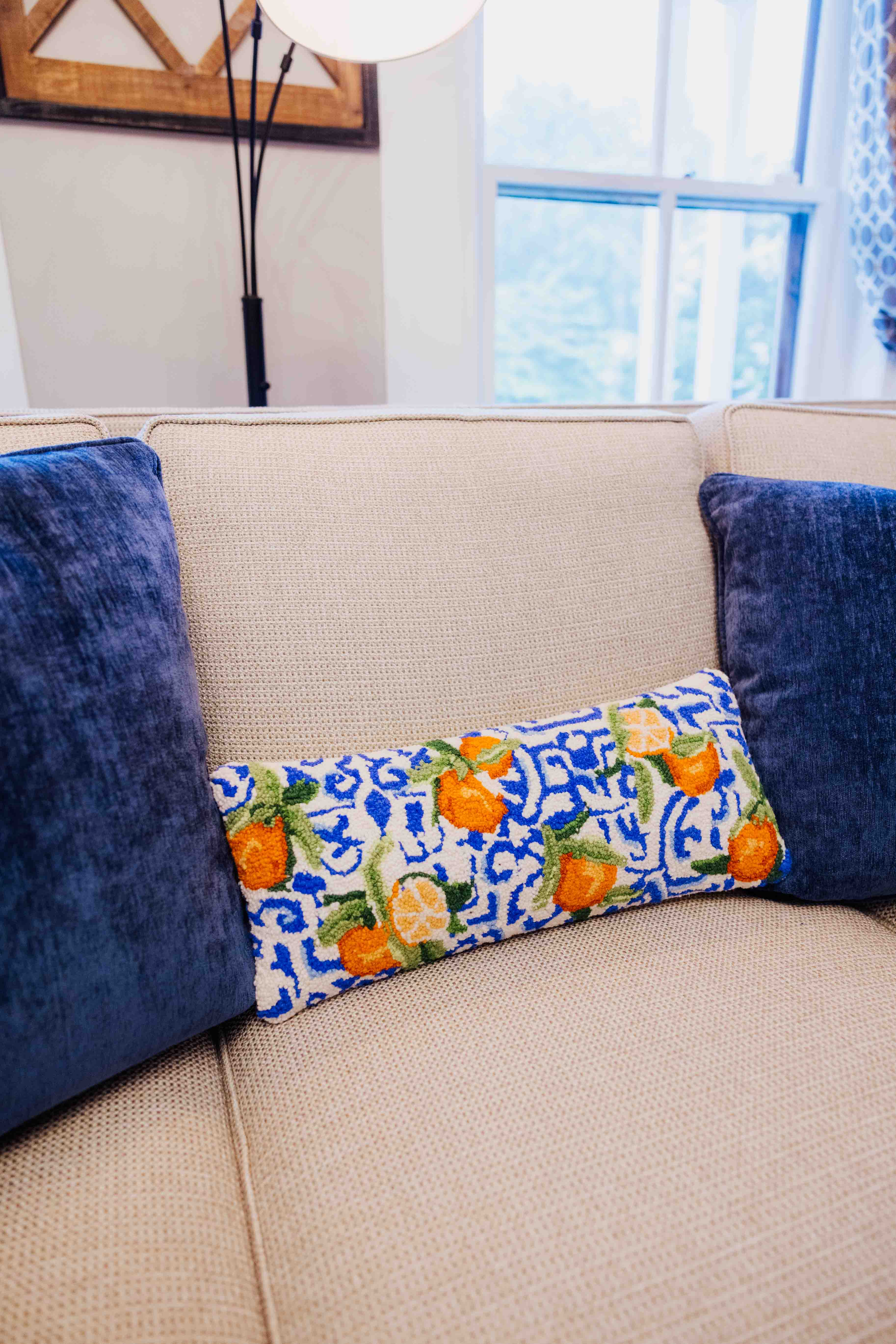 Mediterranean Oranges Oblong Hook Pillow
