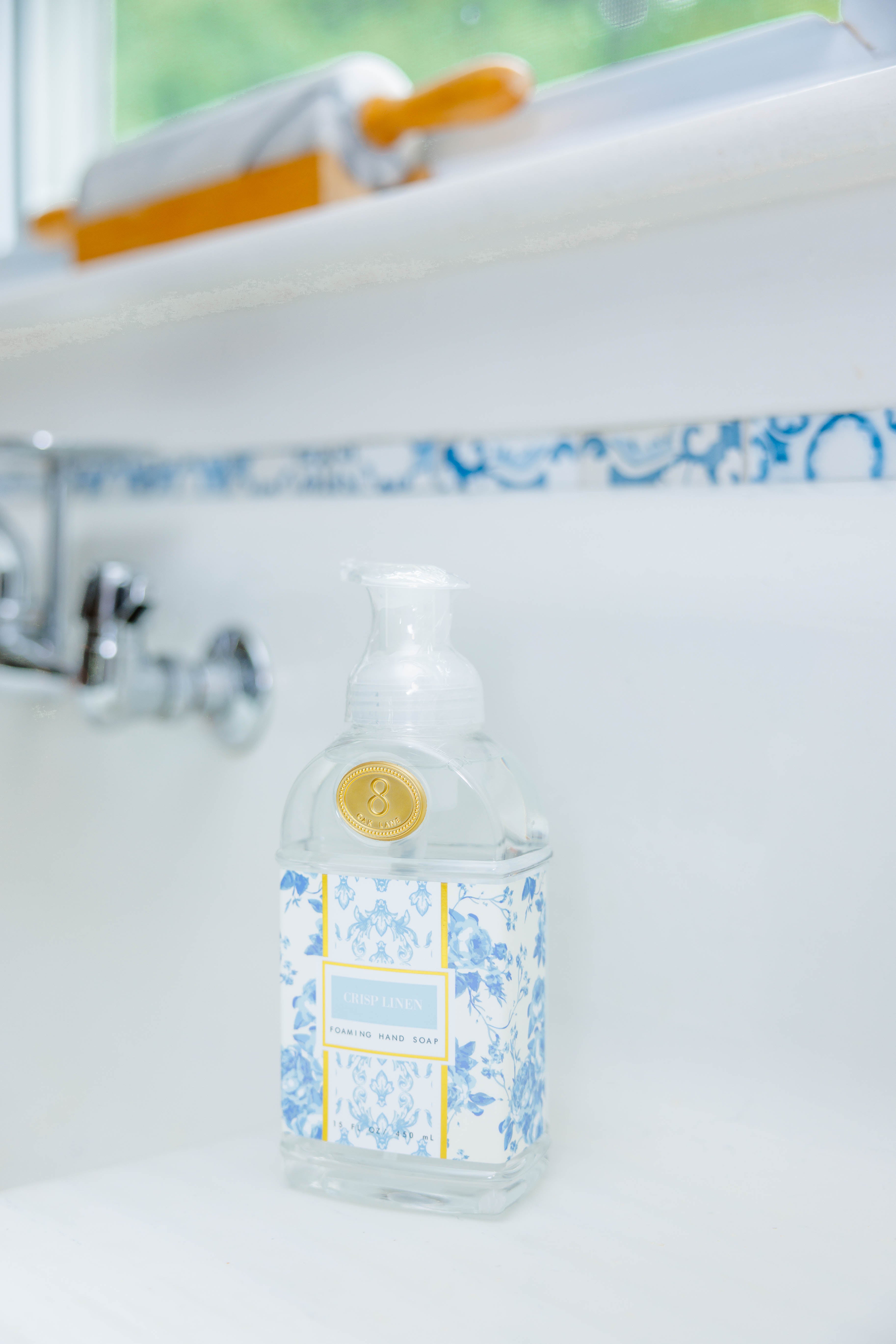 Crisp Linen Foaming Hand Soap