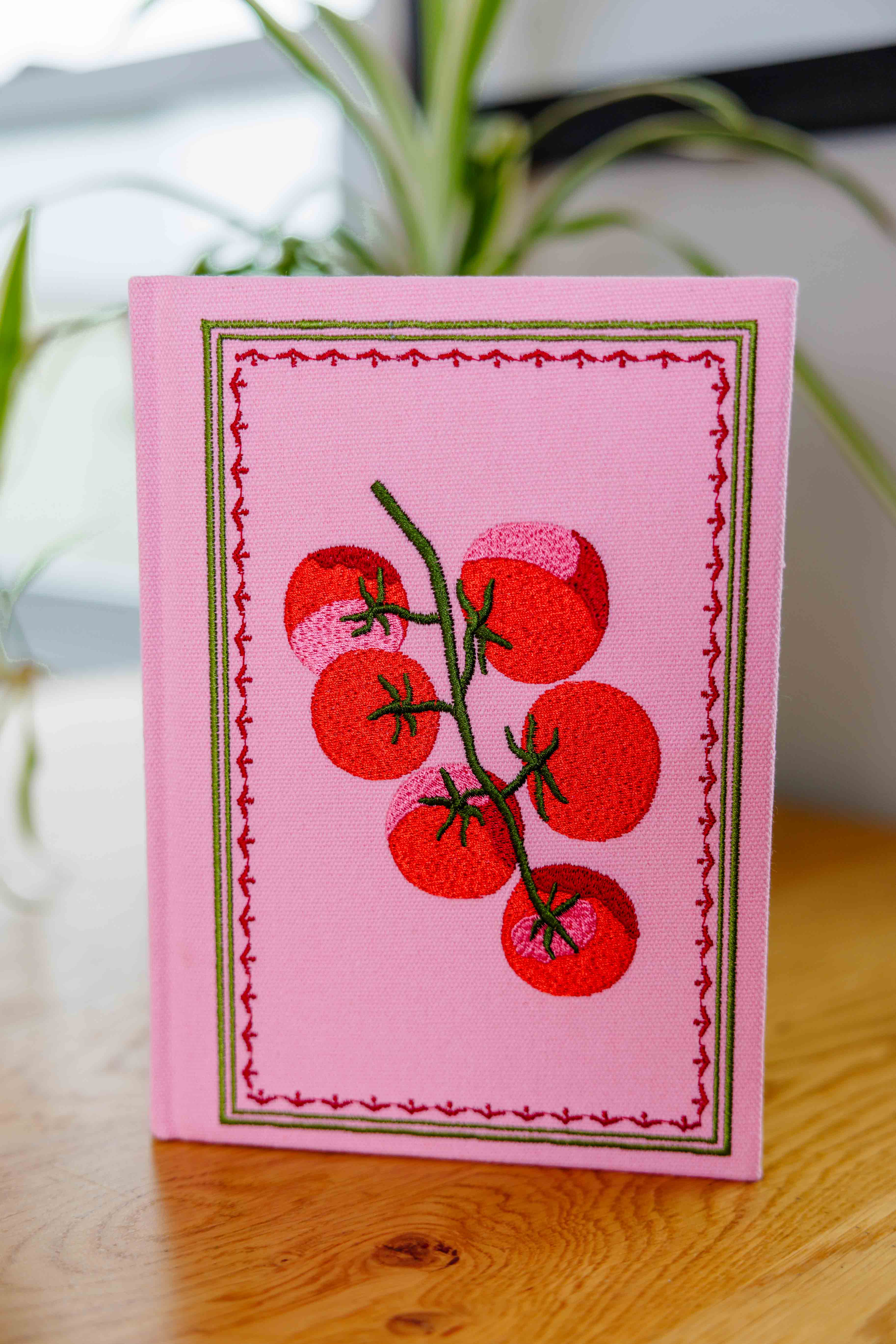 Mediterranea Tomatoes Journal