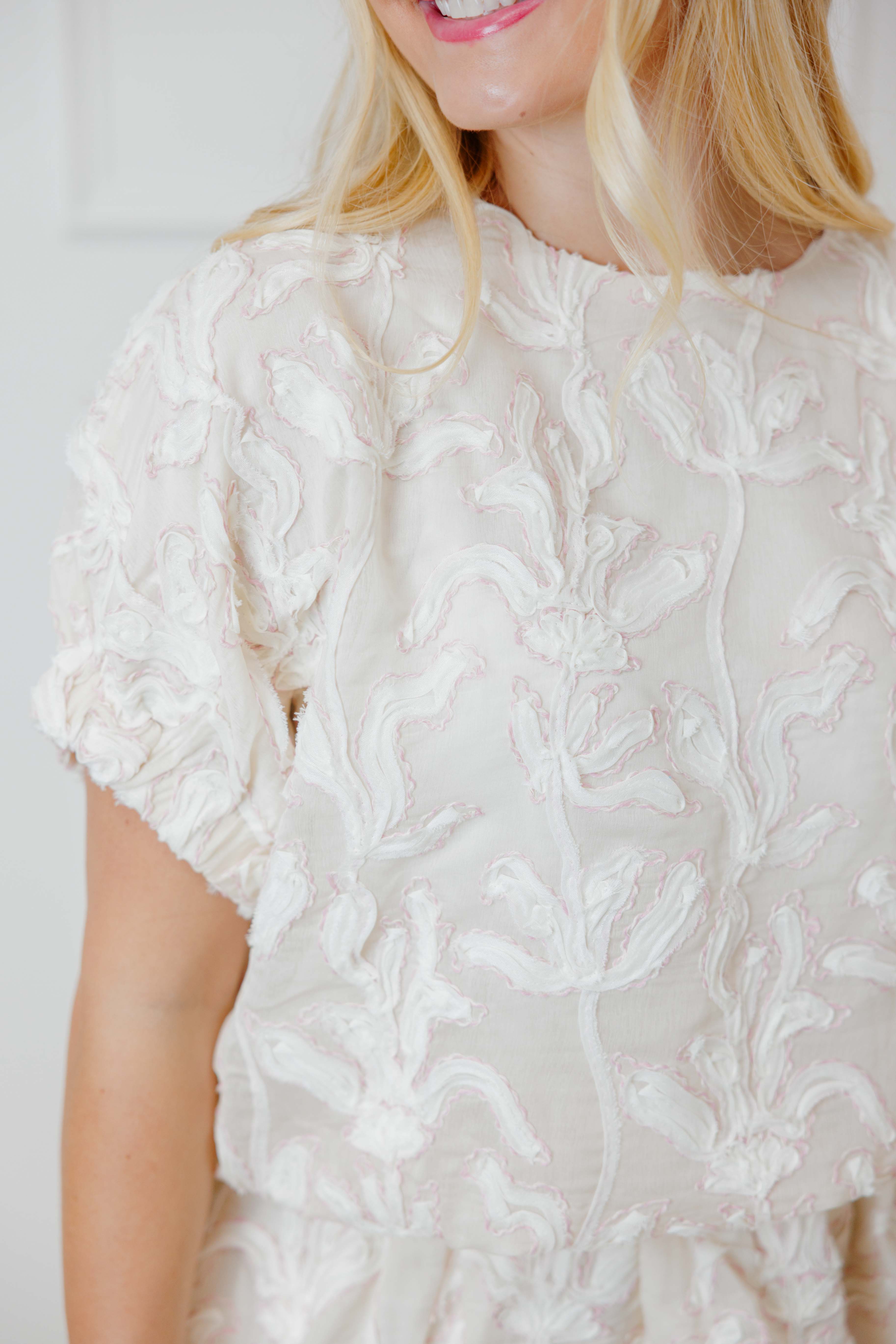 Soft Petal Textured Set