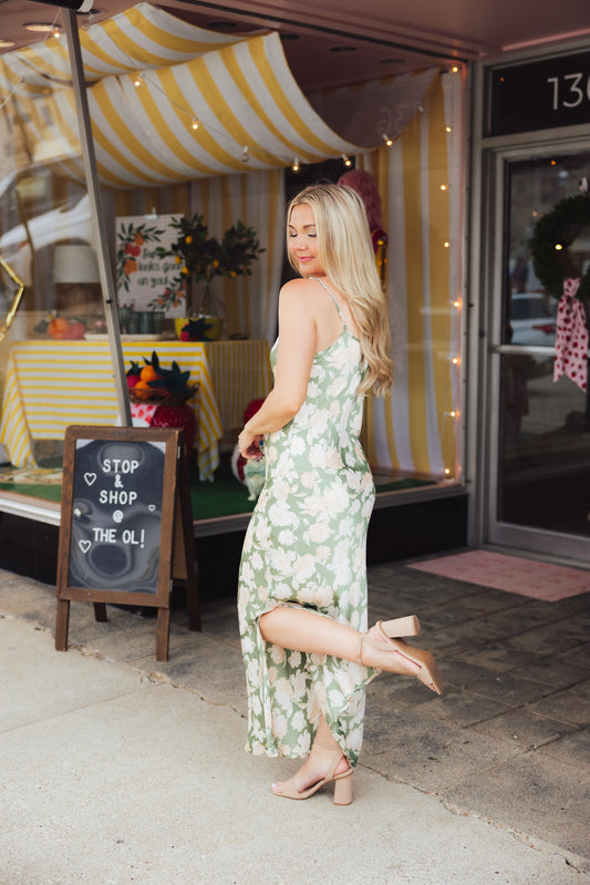 Sweetheart Floral Maxi Dress