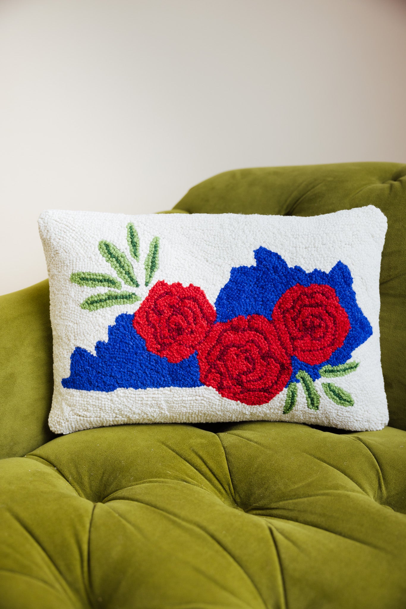 Kentucky Roses Hook Pillow