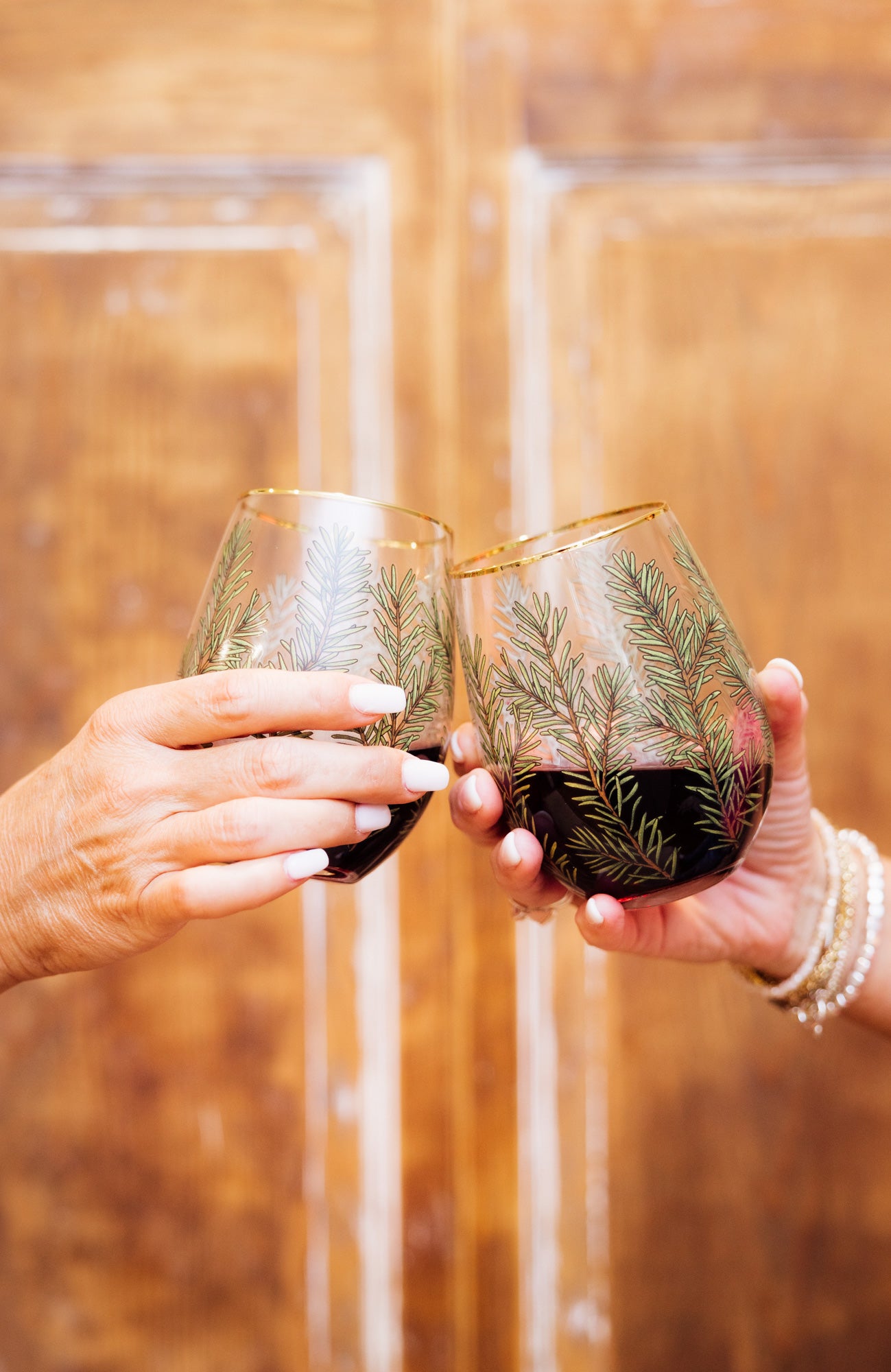 Gold-Rimmed Woodland Stemless Wine Glasses