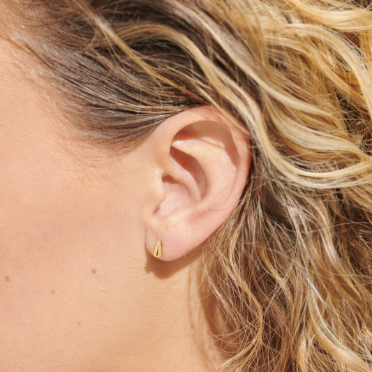 Gold Lumia Drop Earrings