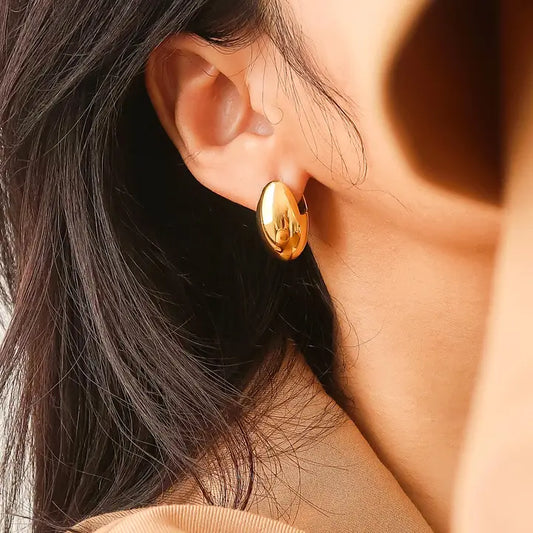 Elio Oval Earring