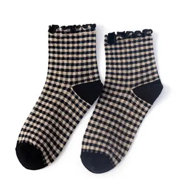 Ruffle Trim Plaid Cotton Ankle Socks