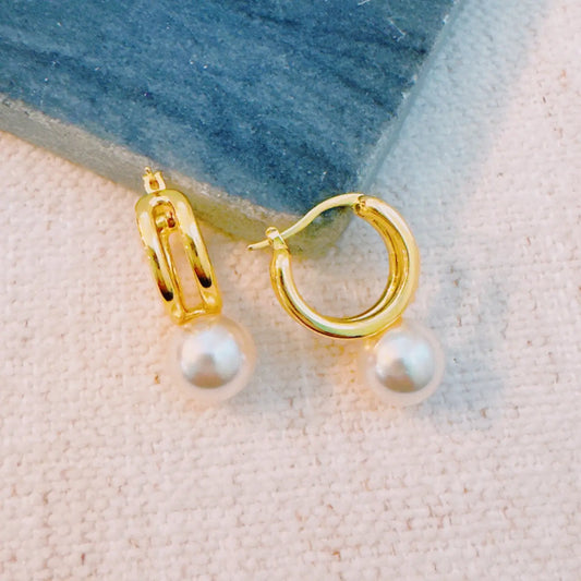 Taylor Pearl Drop Earrings