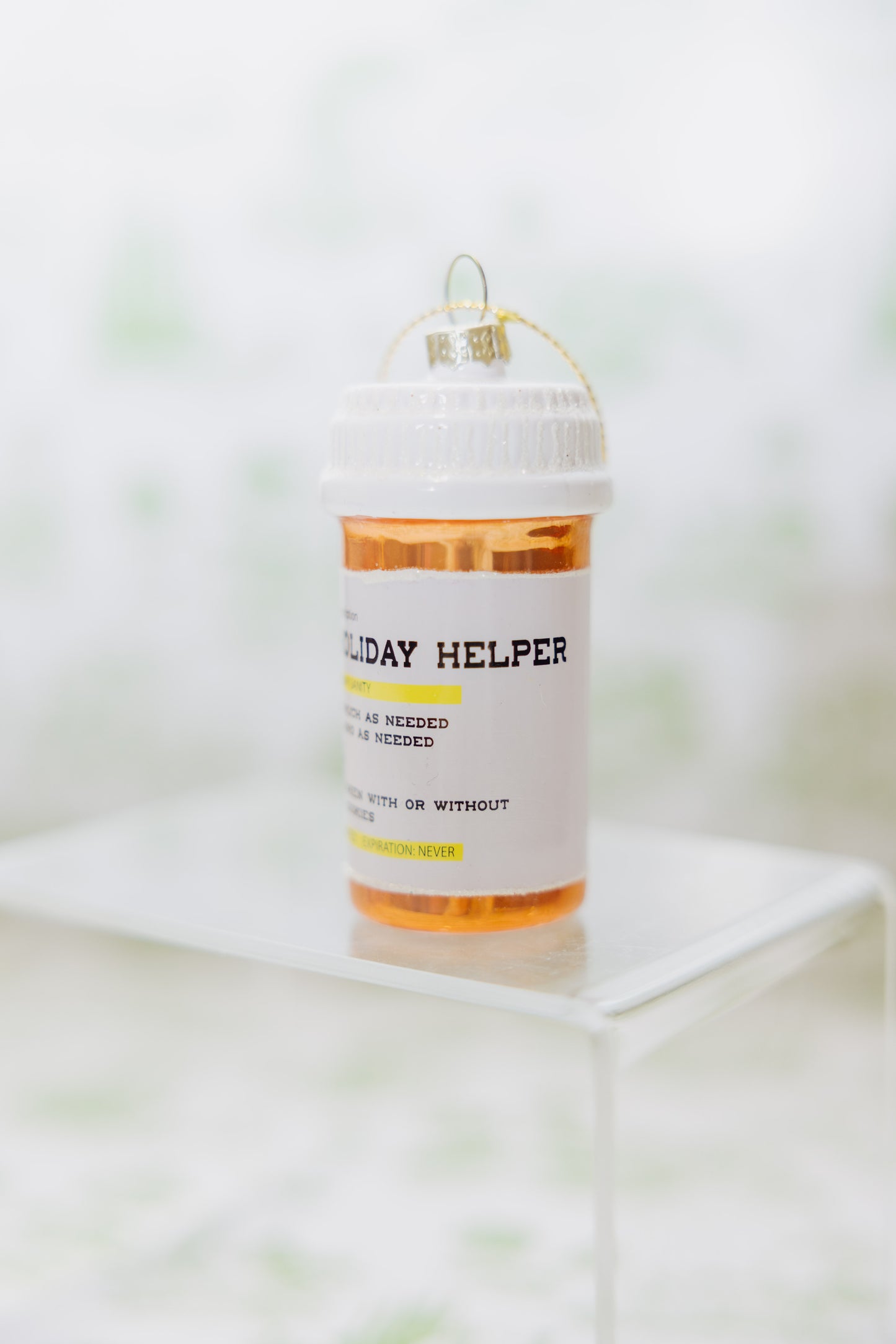 Holiday Helper Ornament