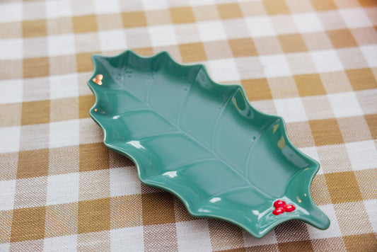 Holly Christmas Dish