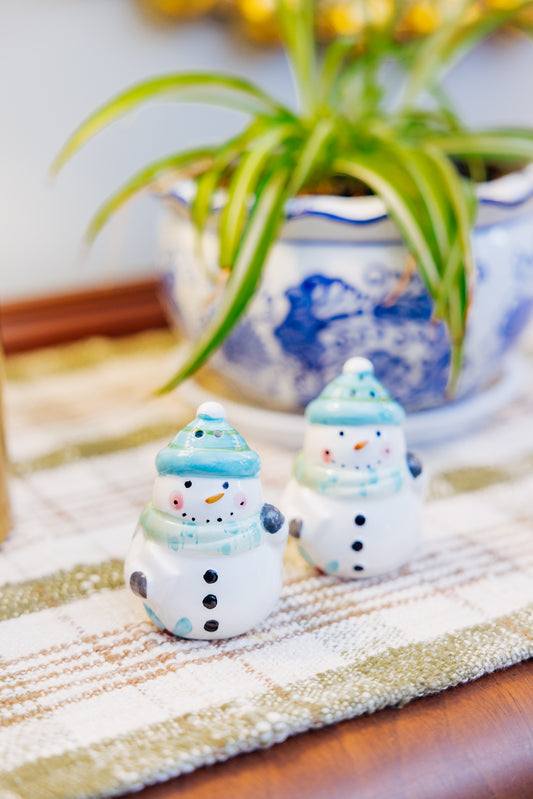 Snowman Salt & Pepper Shaker Set