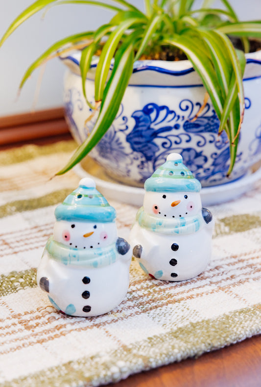 Snowman Salt & Pepper Shaker Set