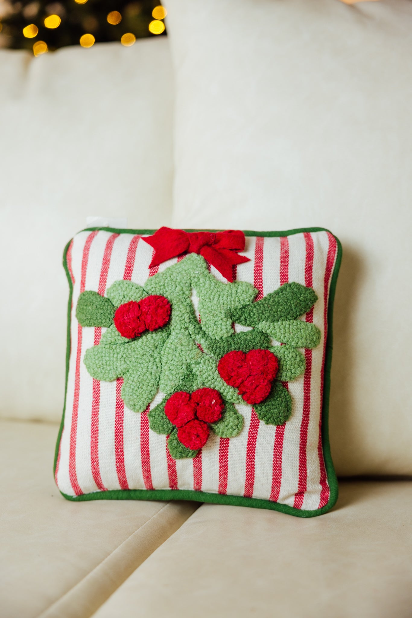 Mistletoe With Piping Hook Pillow