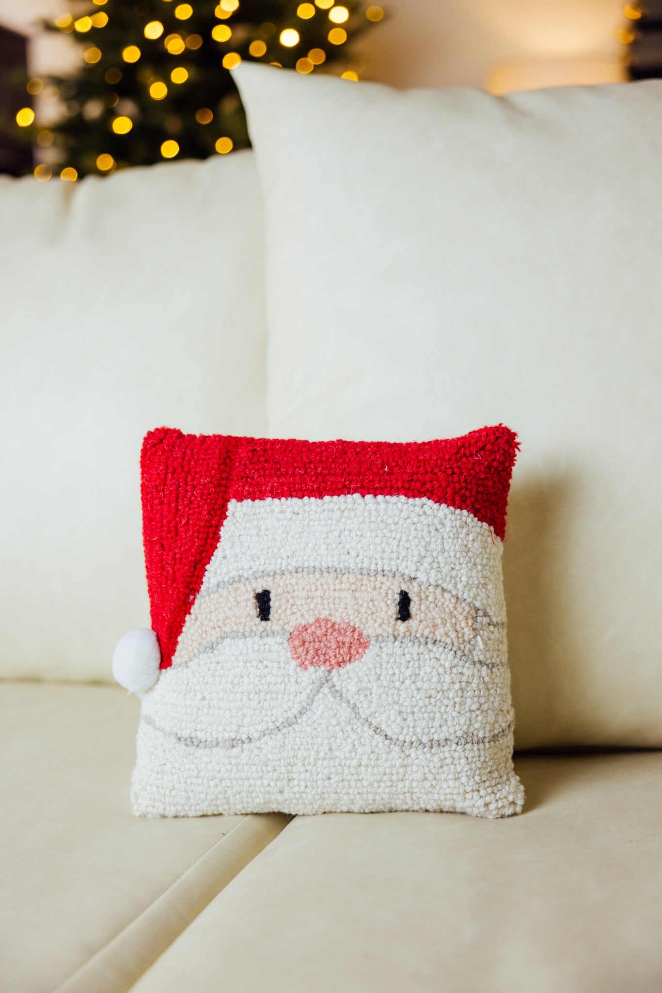 Holiday Santa With Pom Hook Pillow