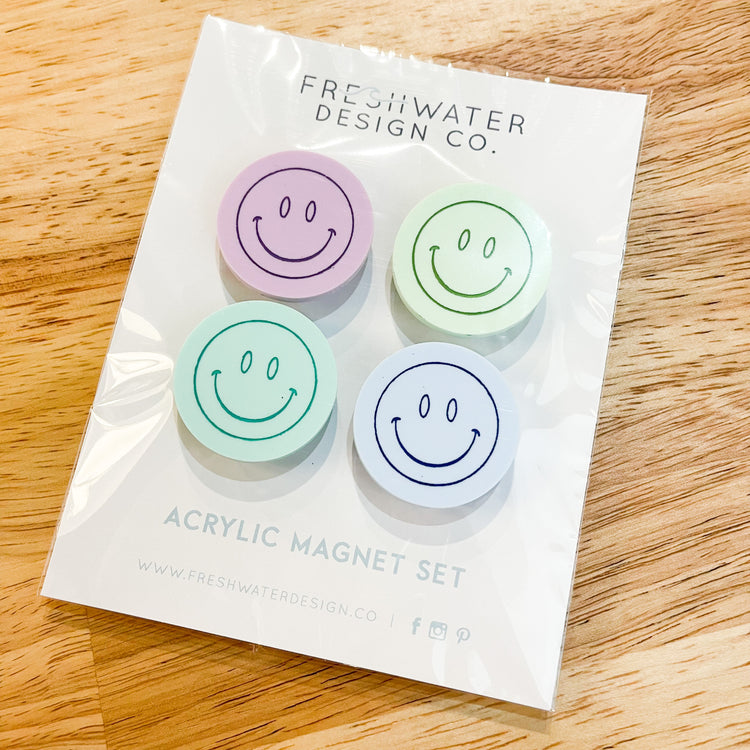 Smiley Face Magnet Set
